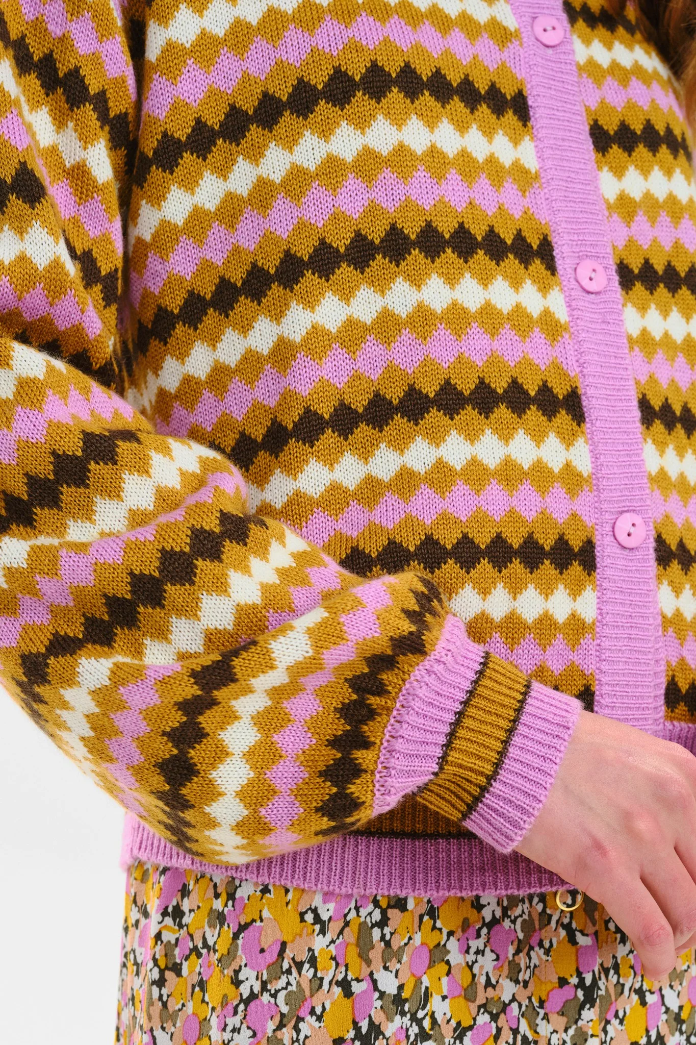 NUALBA CARDIGAN - Golden Spice - Image 4