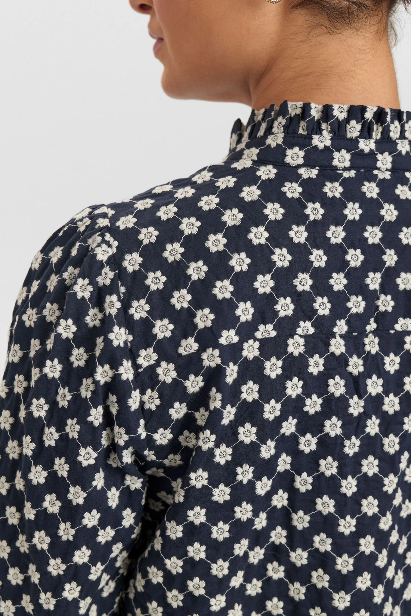 NUALBI SHIRT - Dark Sapphire - Image 3