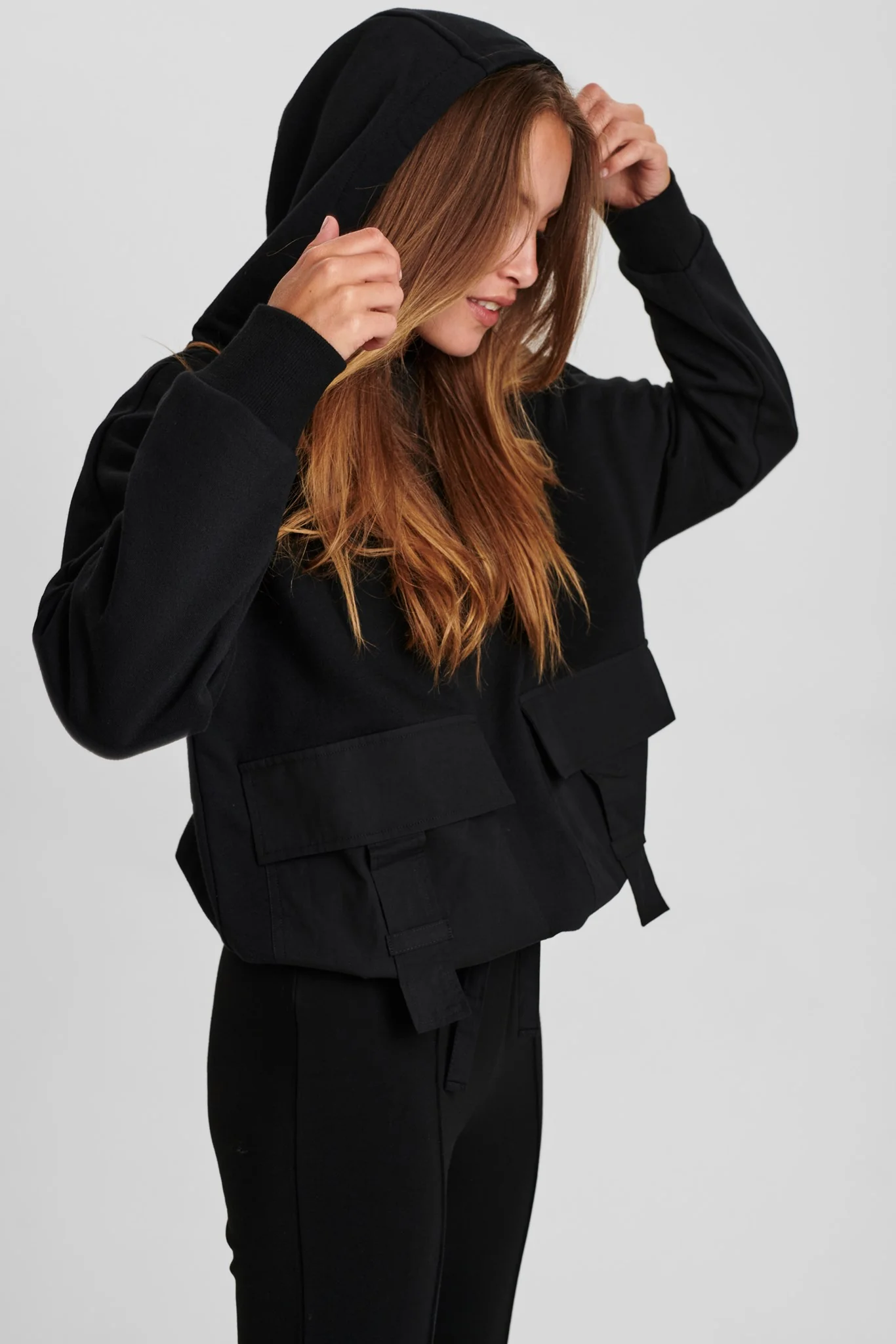 NUALETI SWEAT - Caviar - Image 6