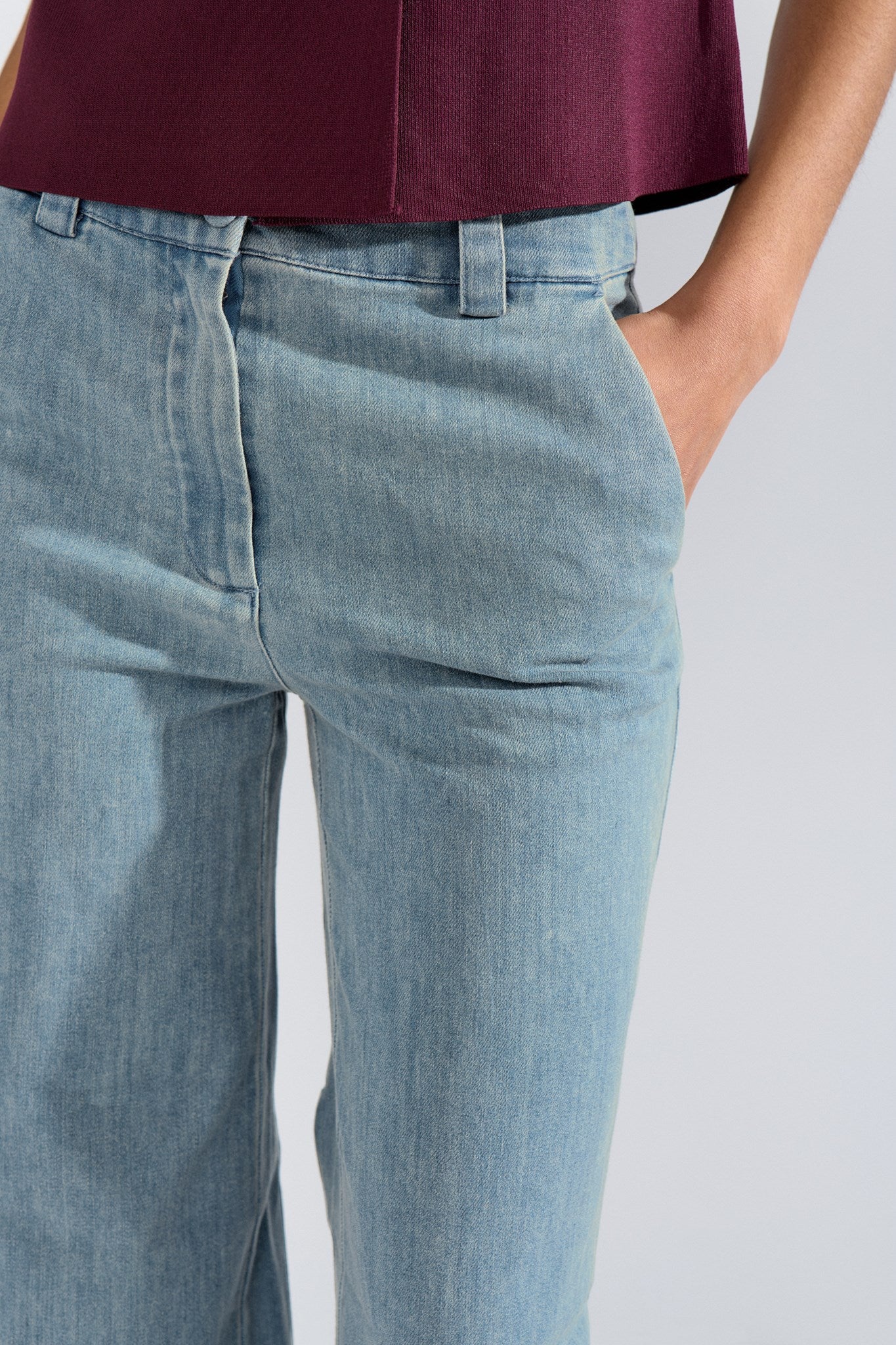 NUALETTA - PANTS  - Med. Blue Washed Denim - Image 4