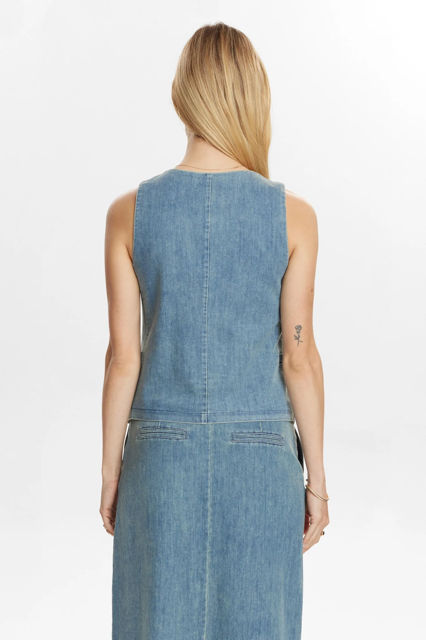NUALETTA - VEST - Med. Blue Washed Denim - Image 2