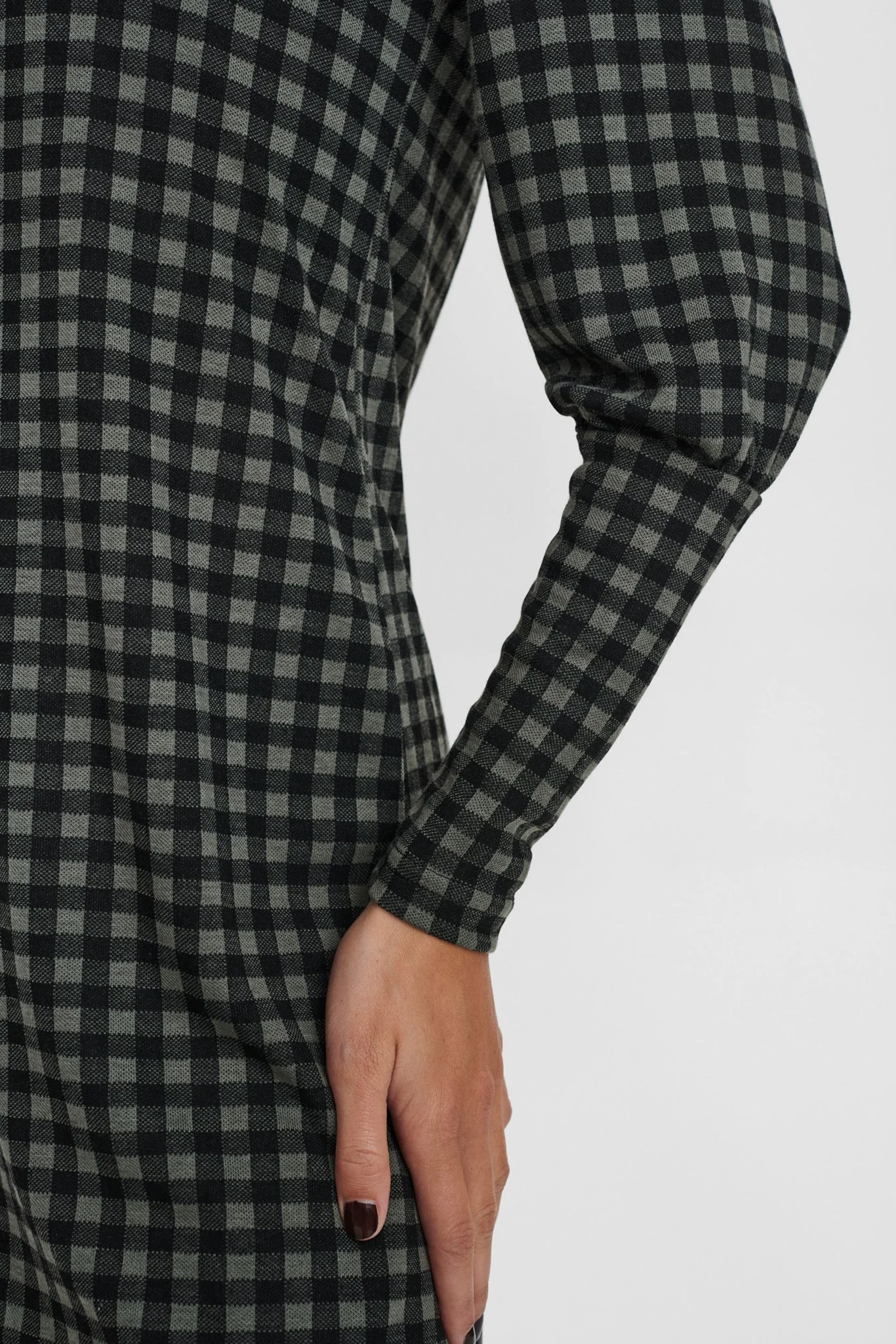 NUALLI JERSEY DRESS - Caviar - Image 5