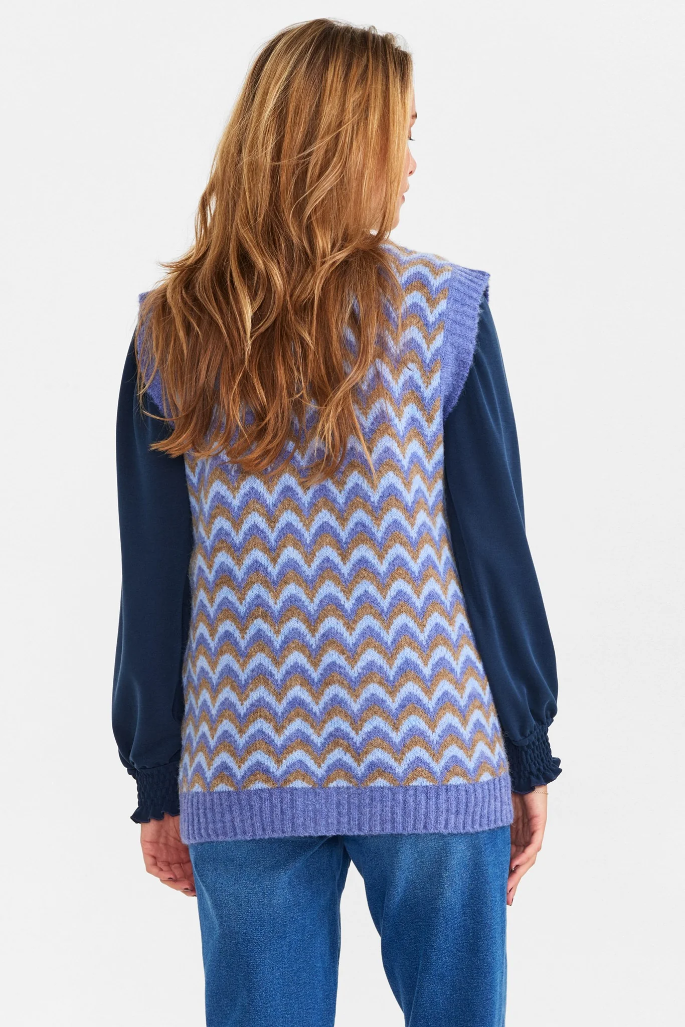 NUALLIS KNIT WAISTCOAT - Marlin - Image 2