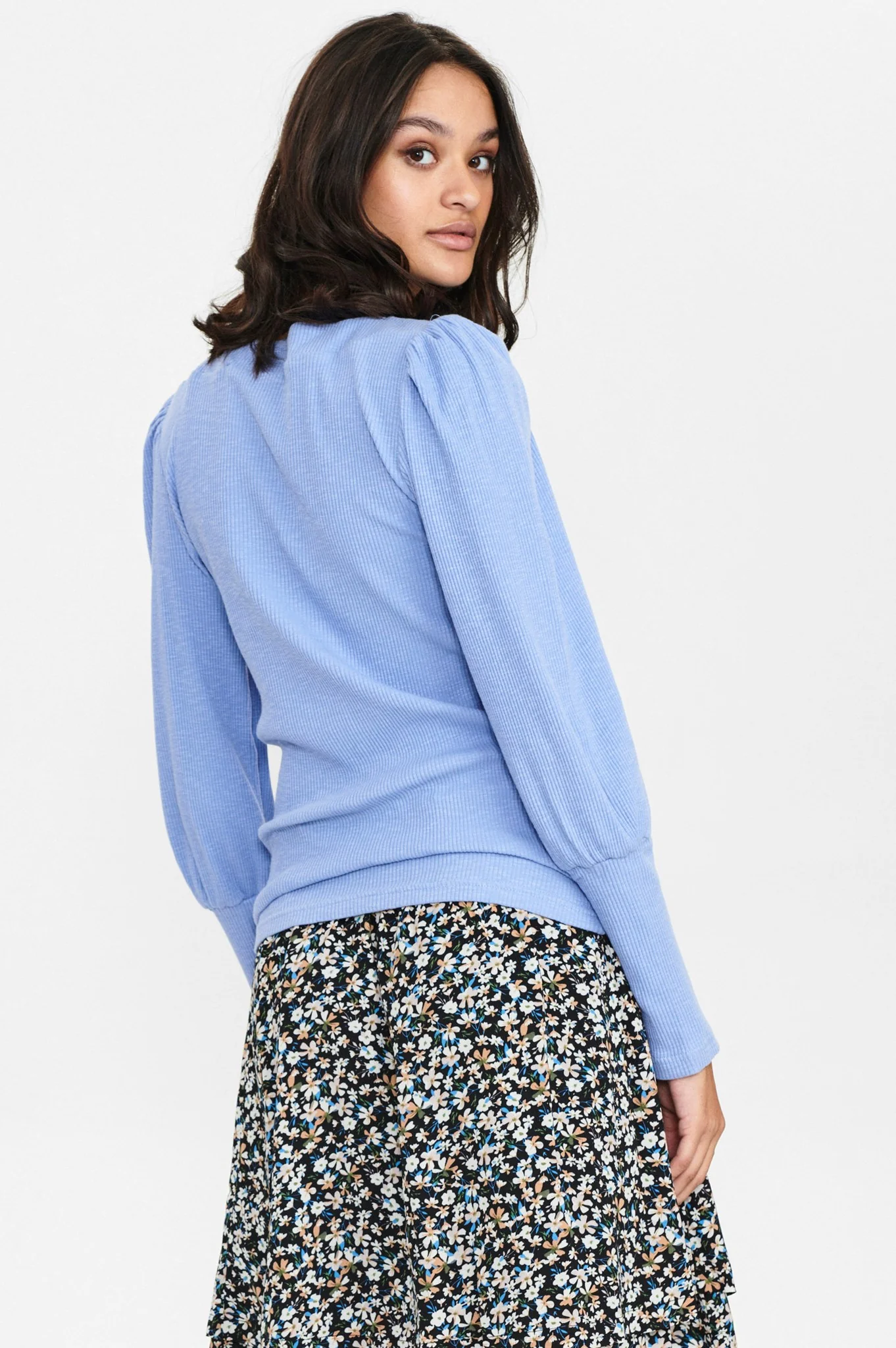 NUAMALIE BLOUSE - Della Robbia Blue - Image 2