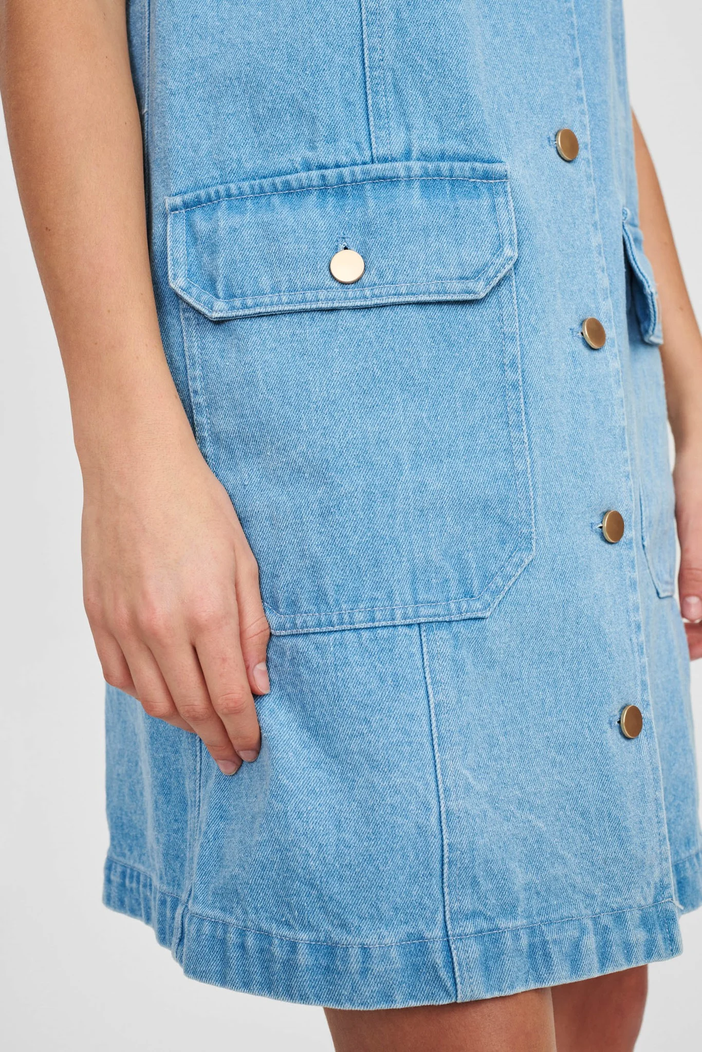 NUANIETTE DRESS - Light Blue Denim - Image 5