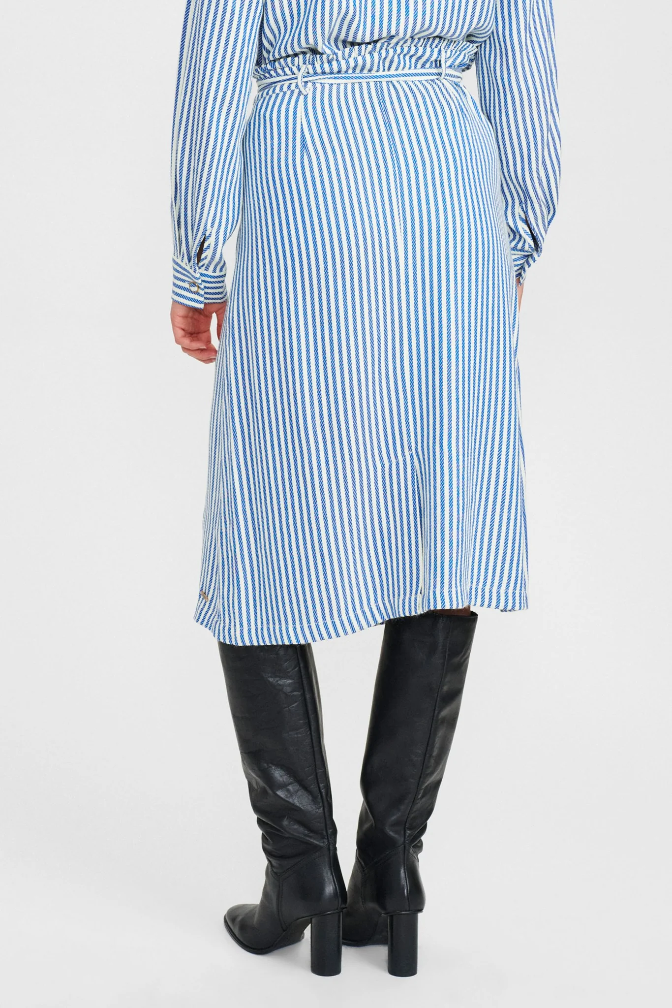 NUANKE SKIRT - Cloud Dancer - Image 2