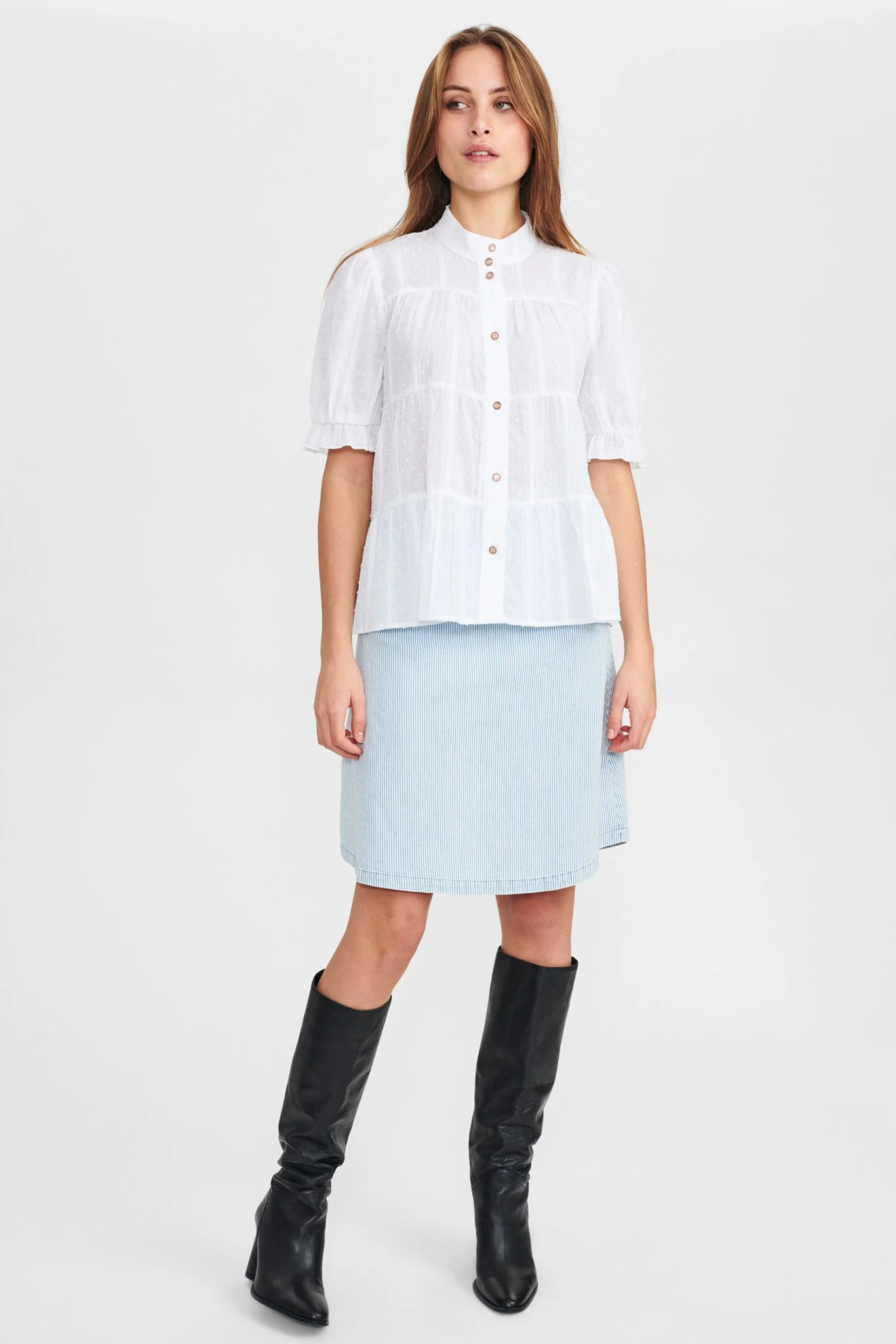 NUANNEMONA SOLID SHIRT - Cloud Dancer - Image 3