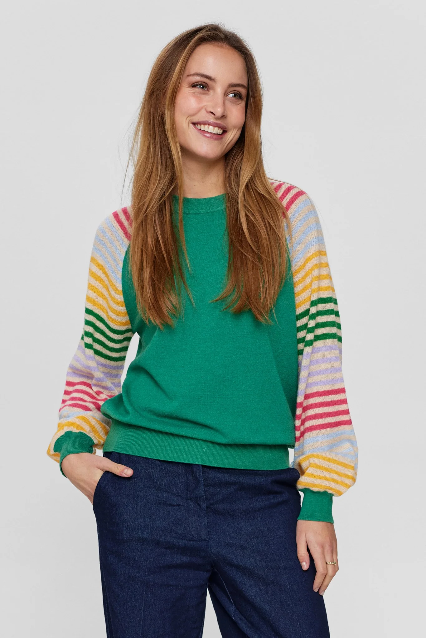 NUANS PULLOVER - Pine Green
