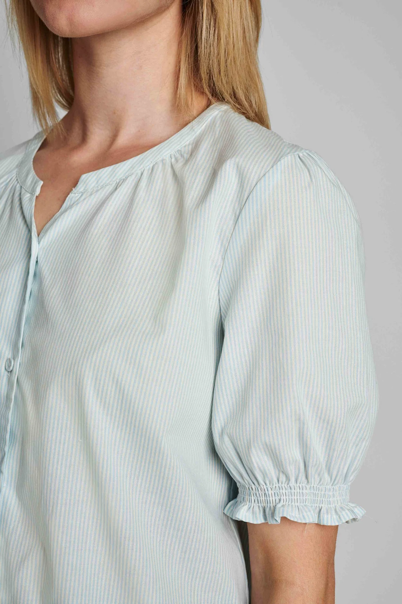 NUARDITH SS SHIRT - NOOS - Airy Blue - Image 2