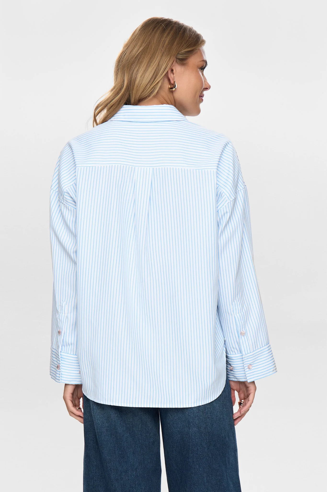 NUASHLEY EMBROIDERY LS SHIRT - Airy Blue - Image 2