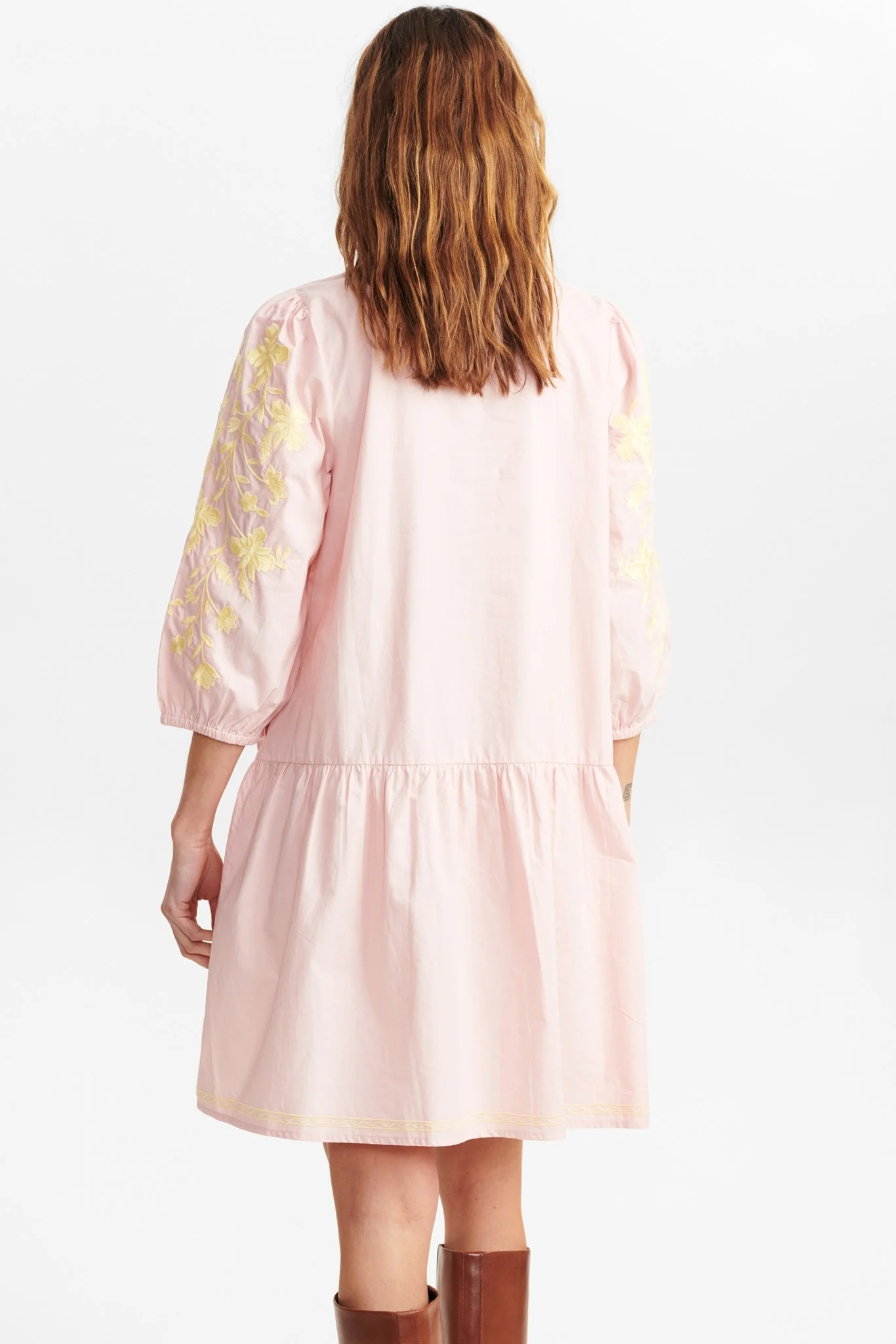 NUAURICA DRESS - Evening Sand - Image 2