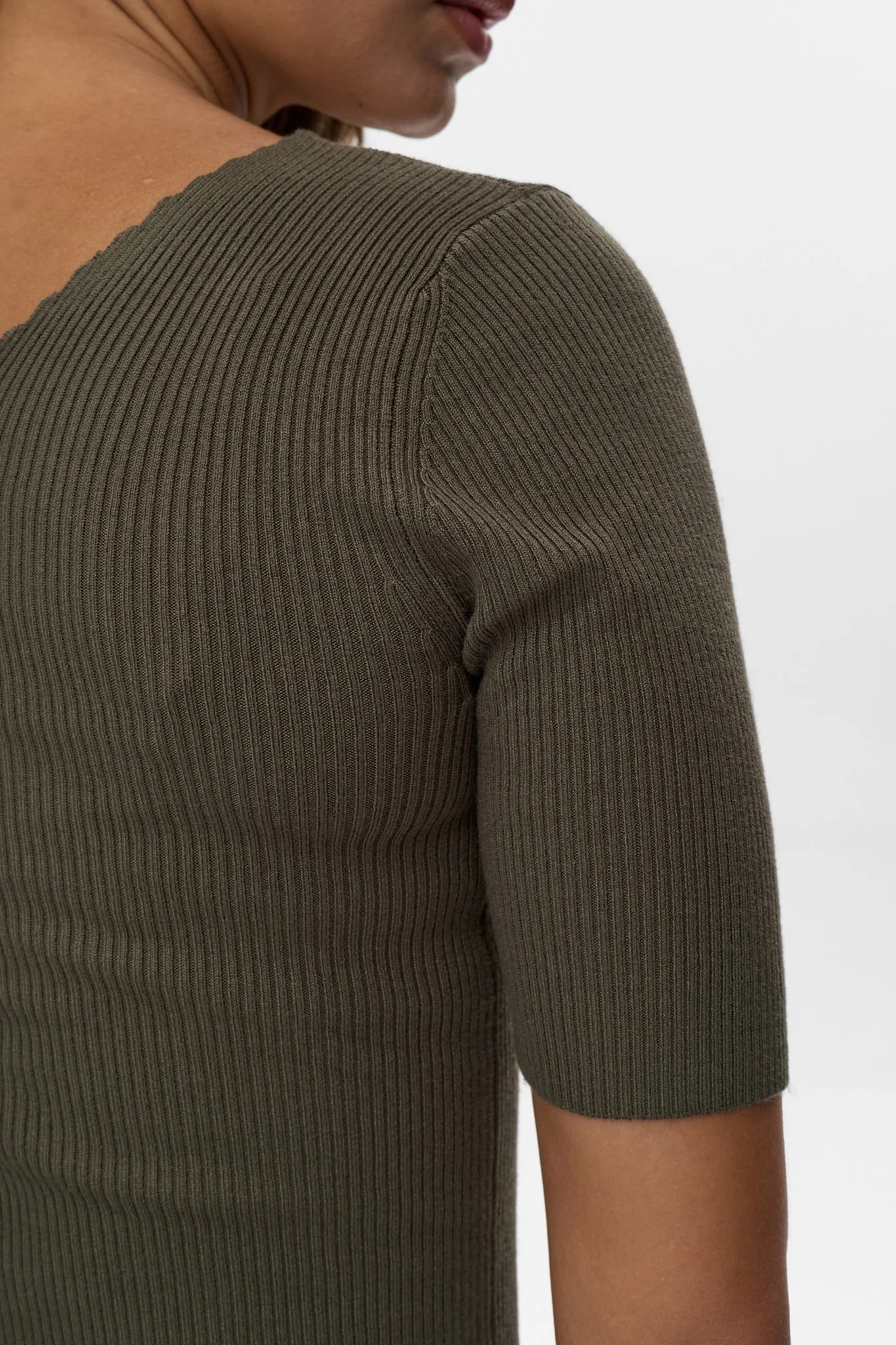 NUAYELET SS PULLOVER CROPPED - Grape leaf - Image 5