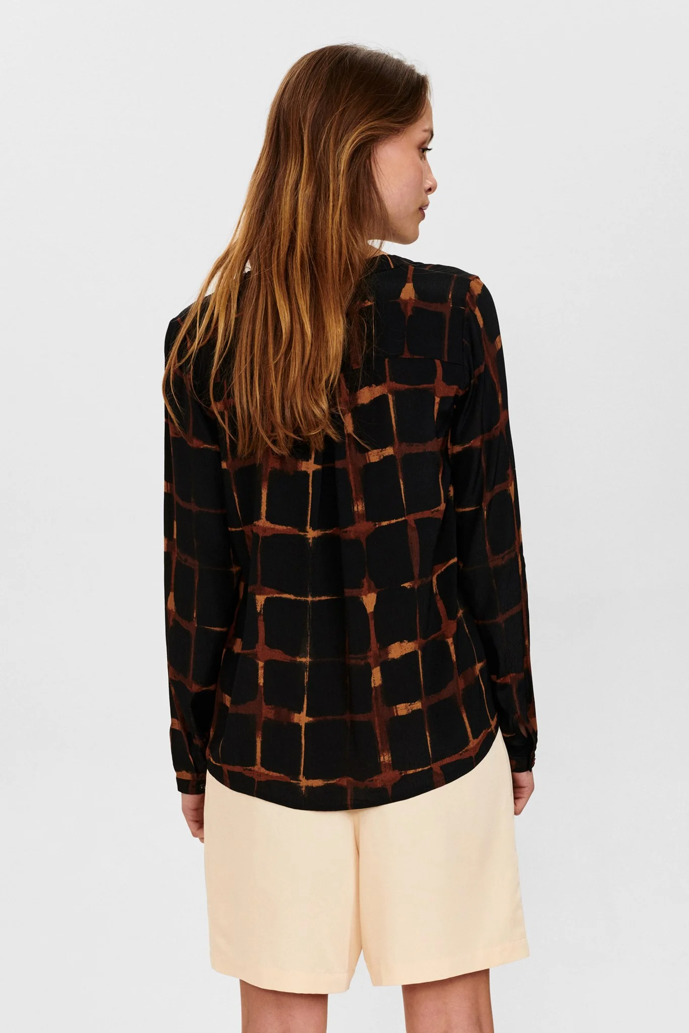 NUBAJA BLOUSE - Caviar - Image 2