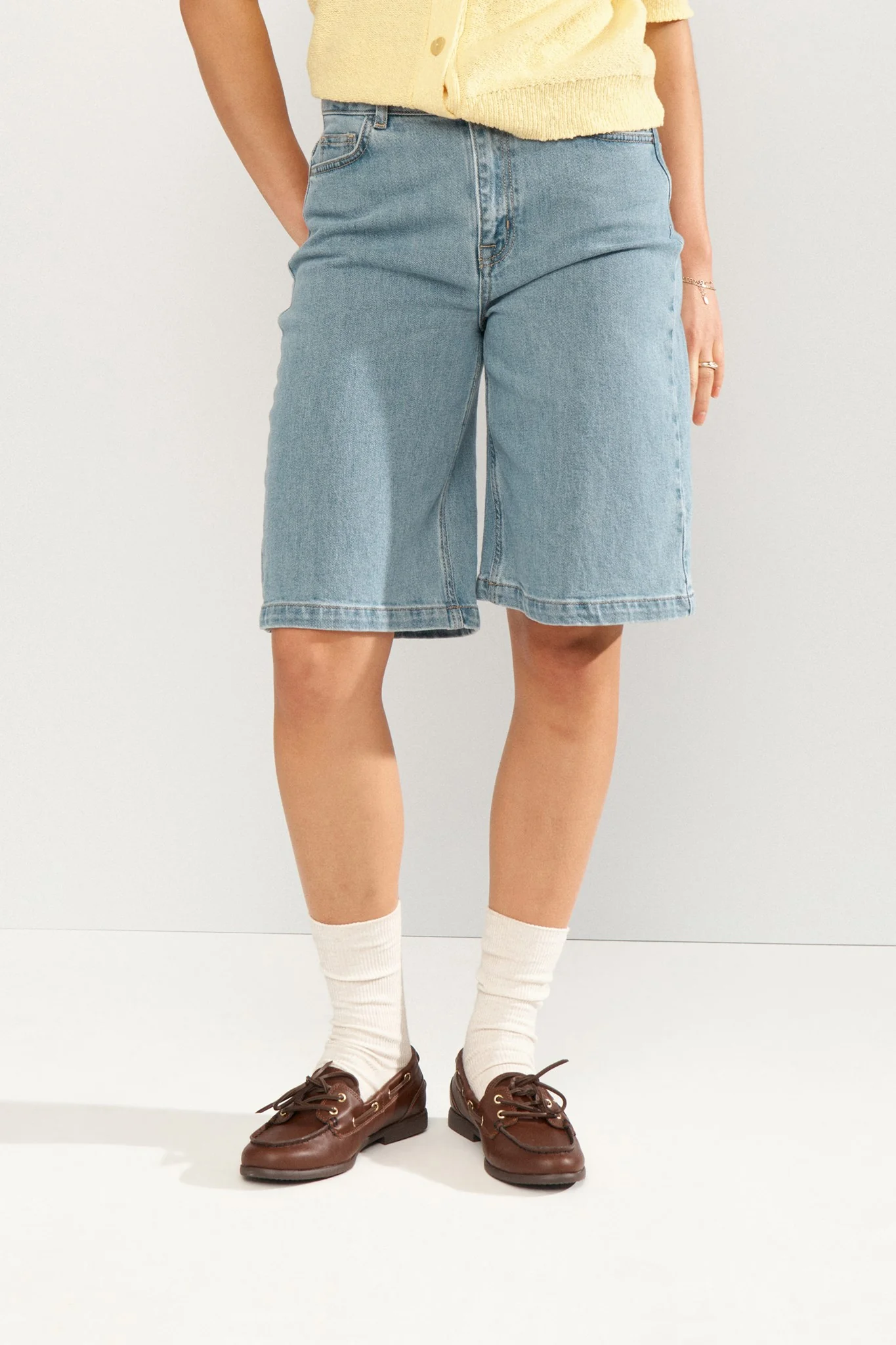 NUBARCELONA SHORTS B3010 - Light Blue Denim - Image 2