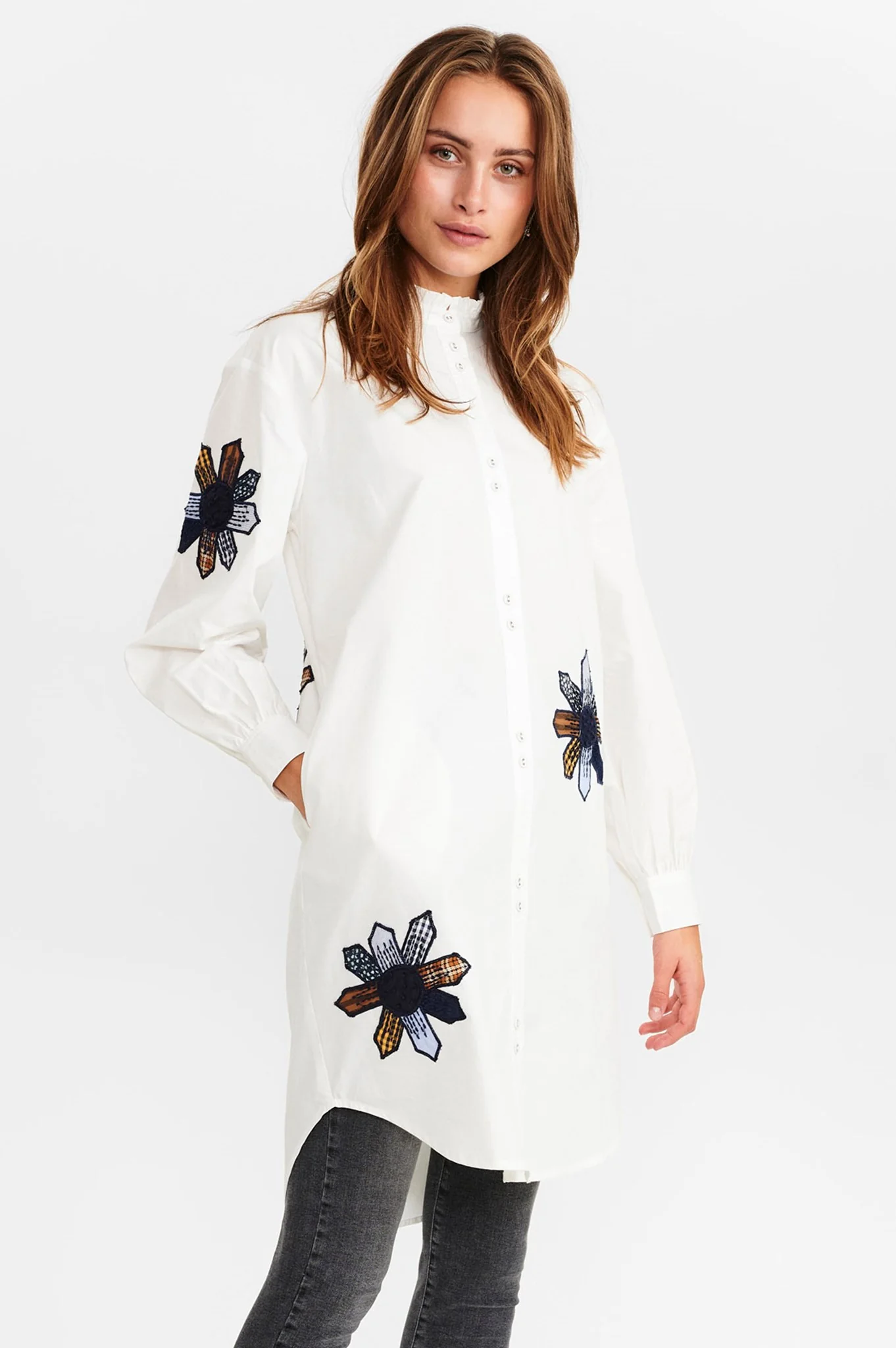NUBELINDE SHIRT - Cloud Dancer