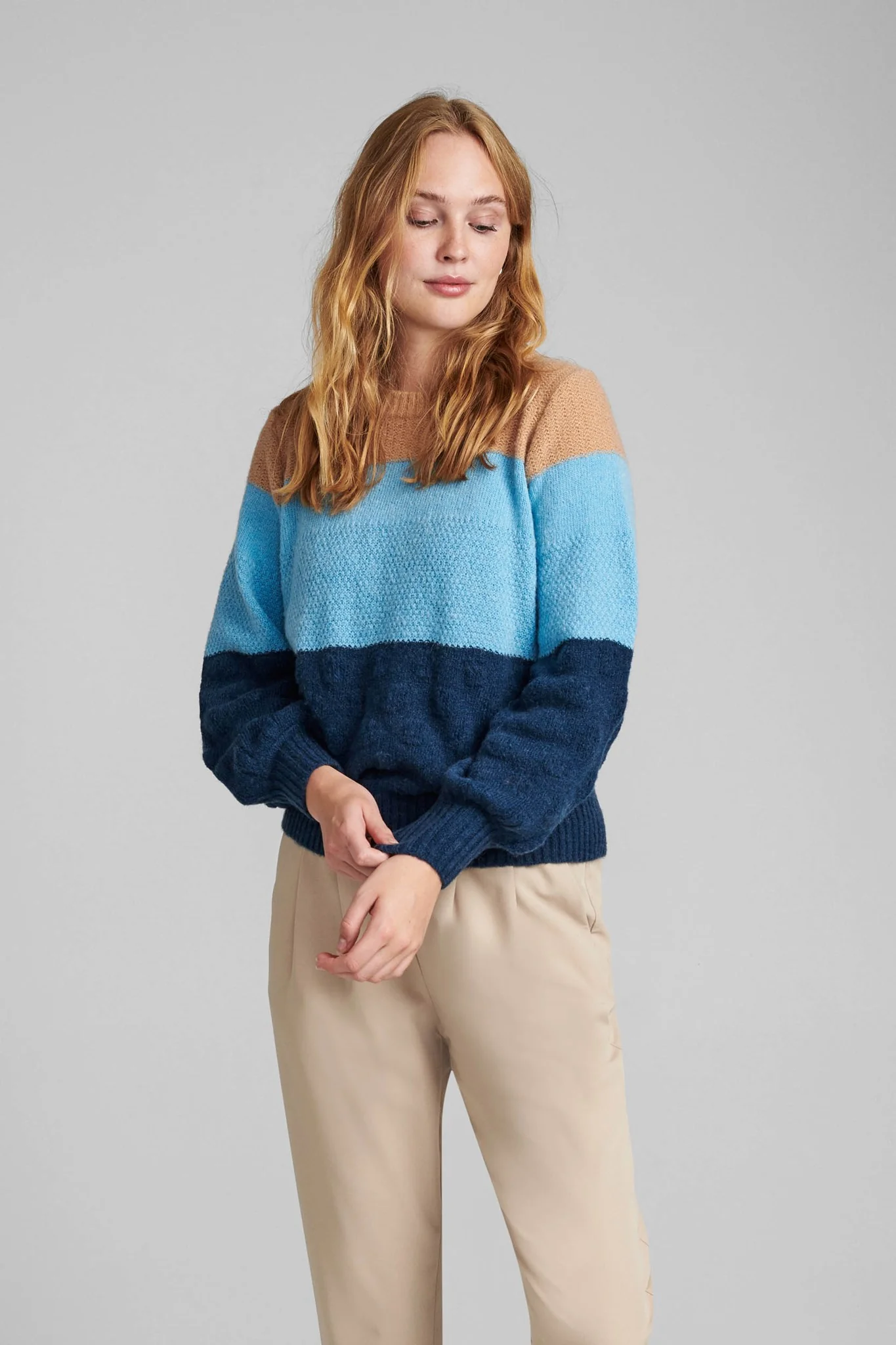 NUBELLA PULLOVER  - Alaskan Blue