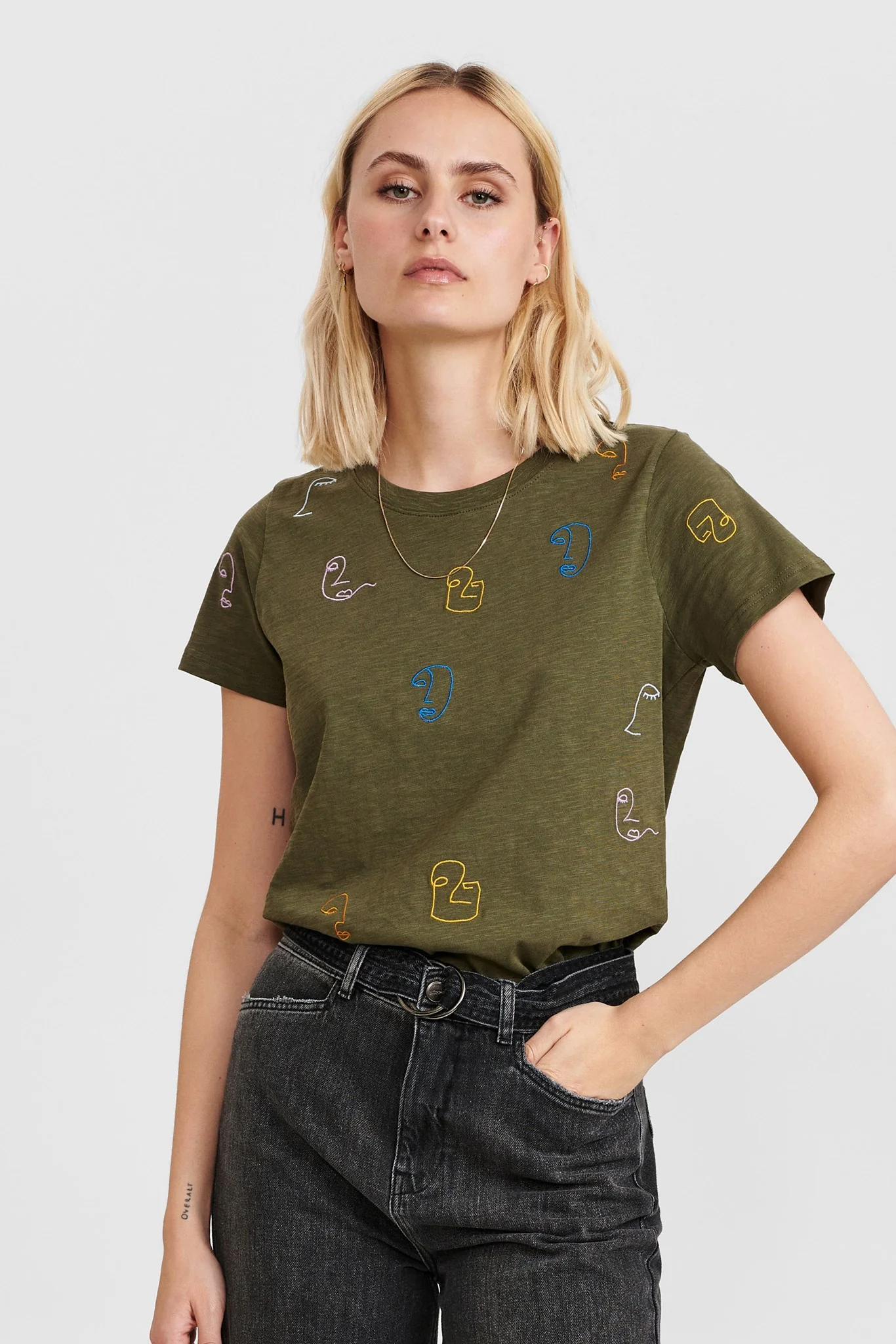 NUBERTA TEE - Grape leaf