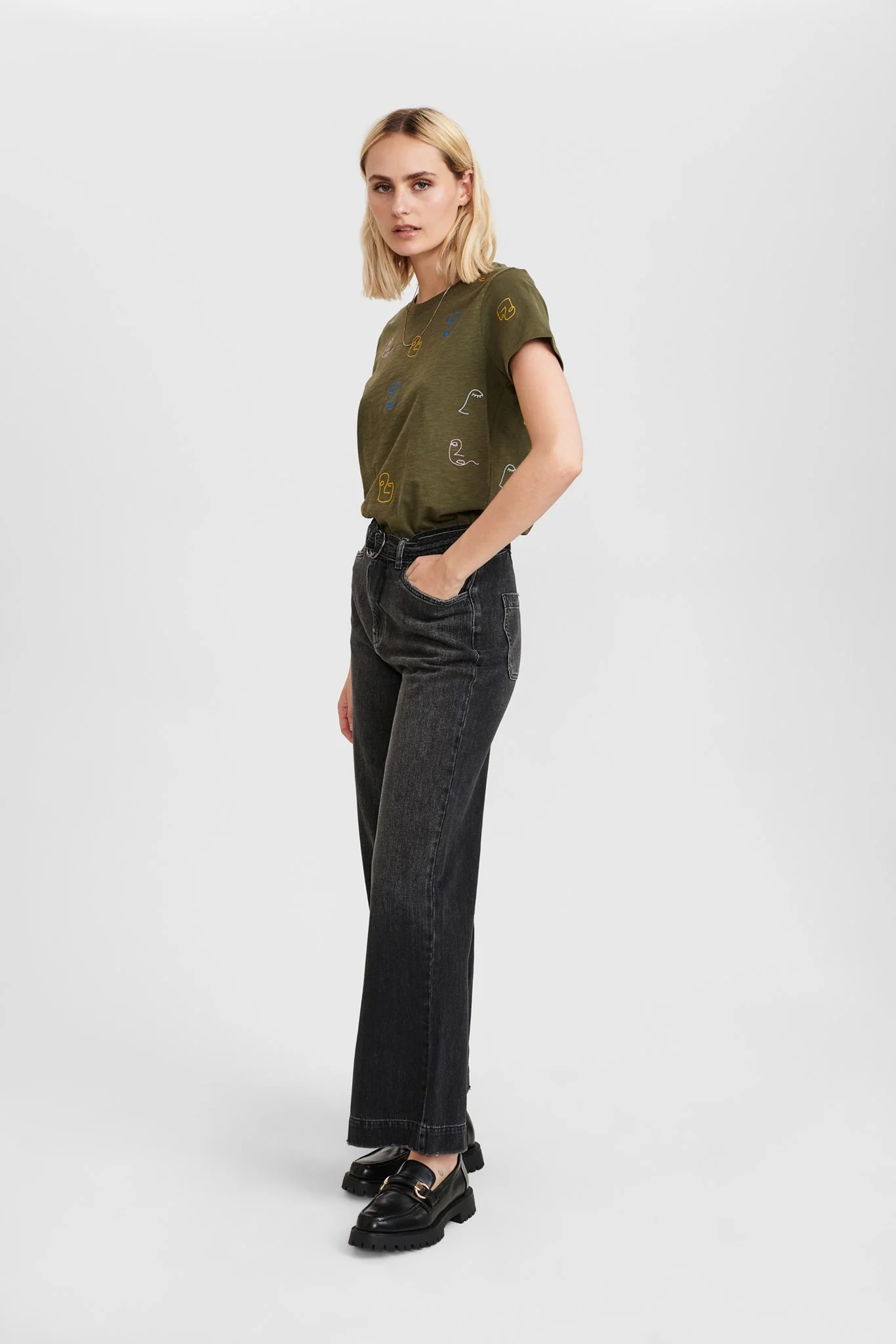 NUBERTA TEE - Grape leaf - Image 3