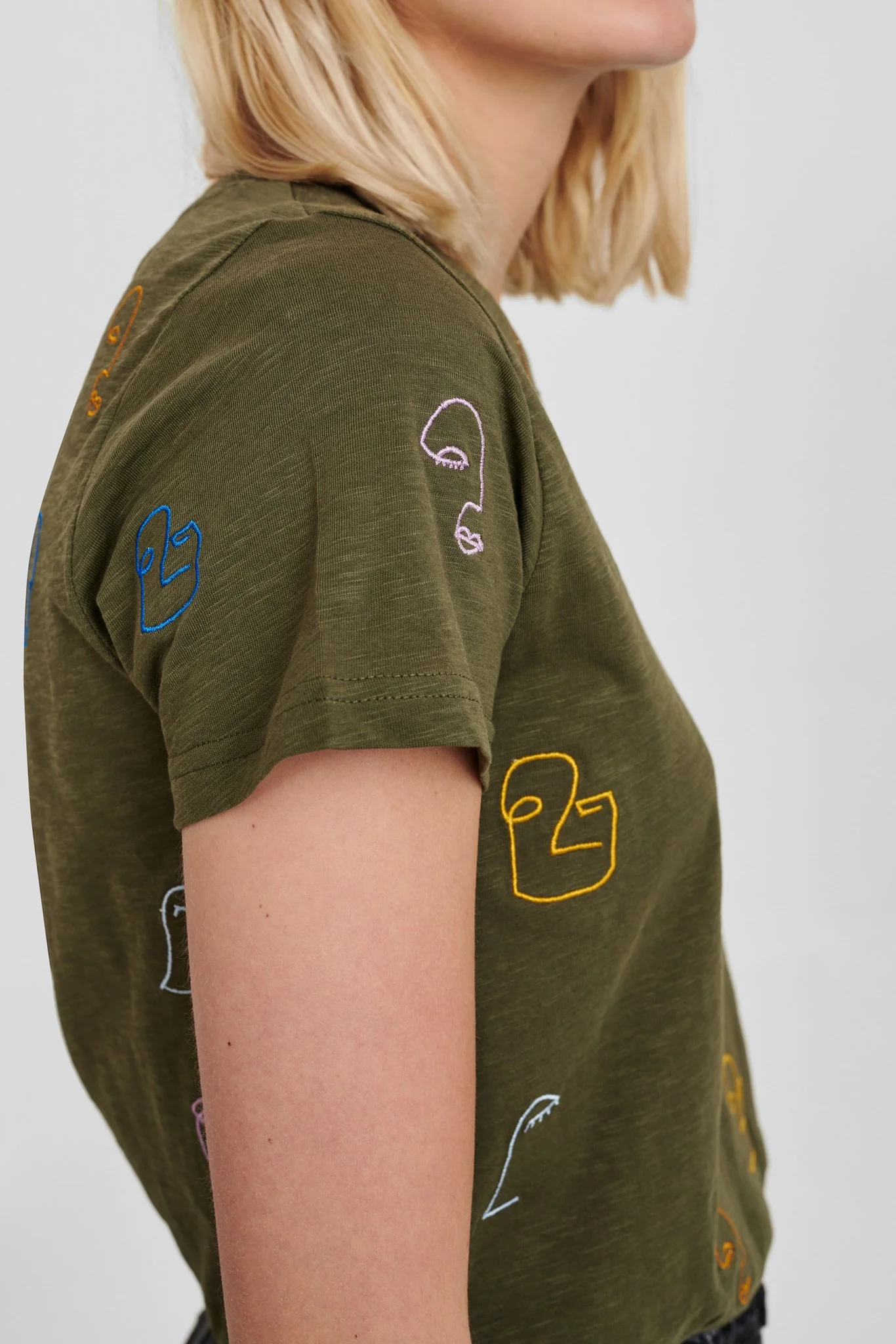 NUBERTA TEE - Grape leaf - Image 5