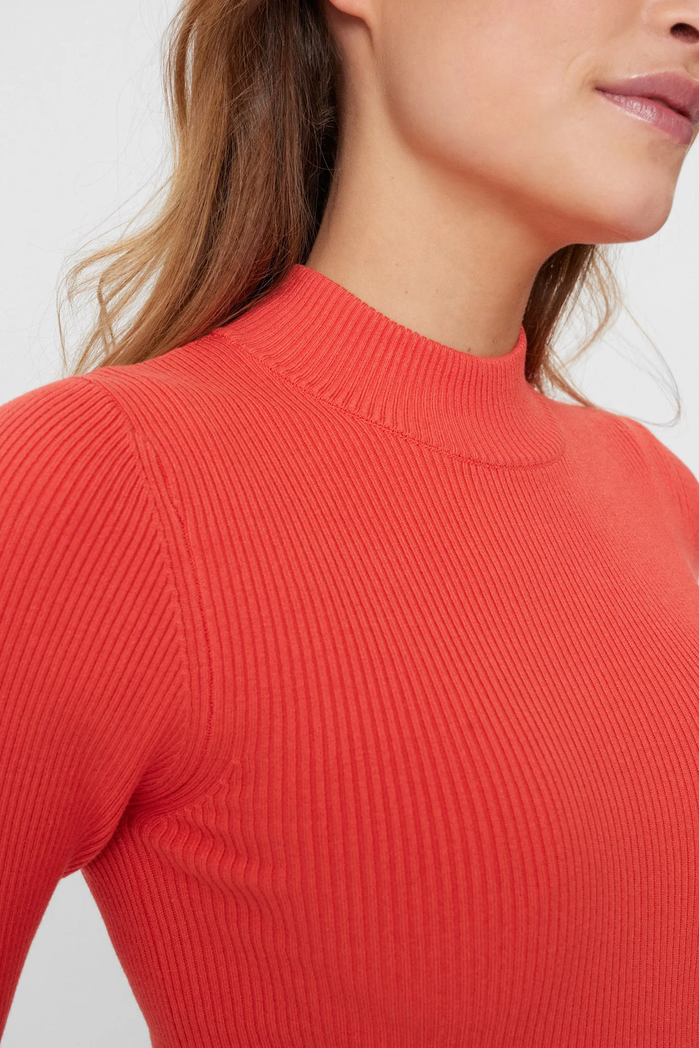 NUBIA SS PULLOVER - Cayenne - Image 4