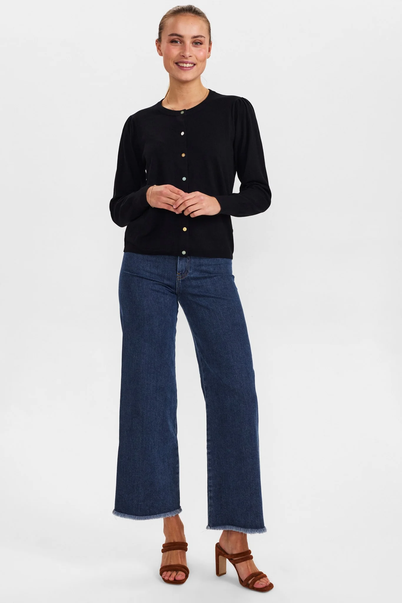 NUBIACIA CARDIGAN - NOOS - Caviar - Image 3