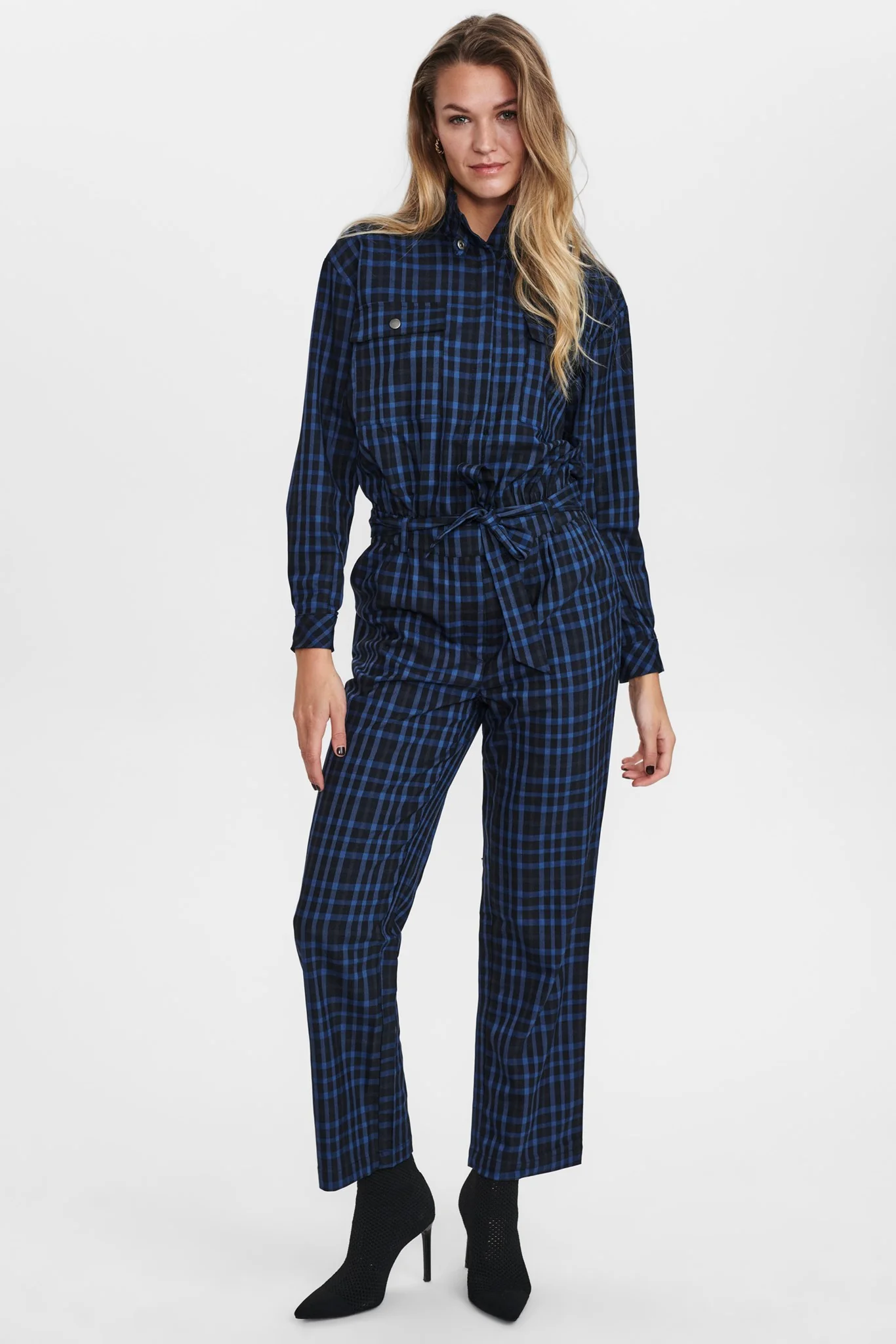 NUBIT JUMPSUIT - Caviar - Image 3