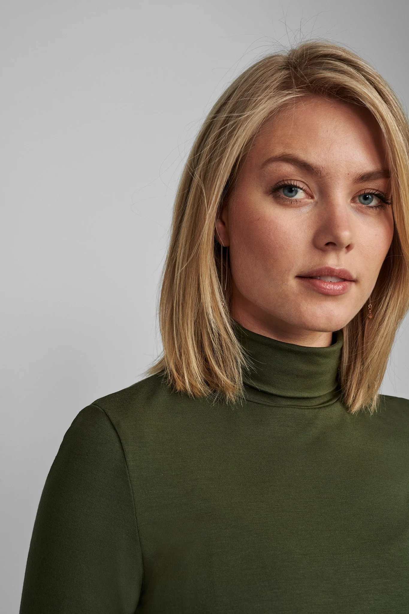 NUBOWIE ROLLNECK - NOOS - Deep Depth - Image 6