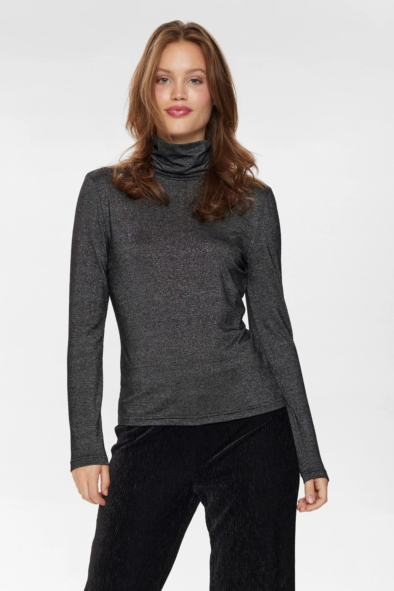 NUBRIANNE BLOUSE - Caviar