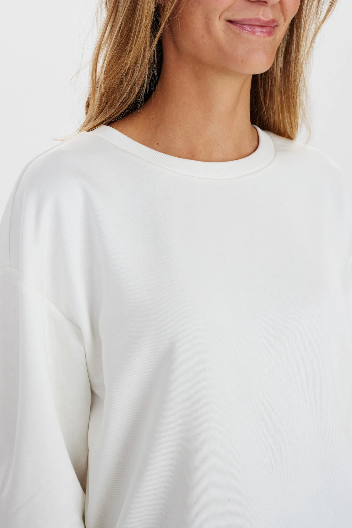 NUBRIANNI BLOUSE - Cloud Dancer - Image 4