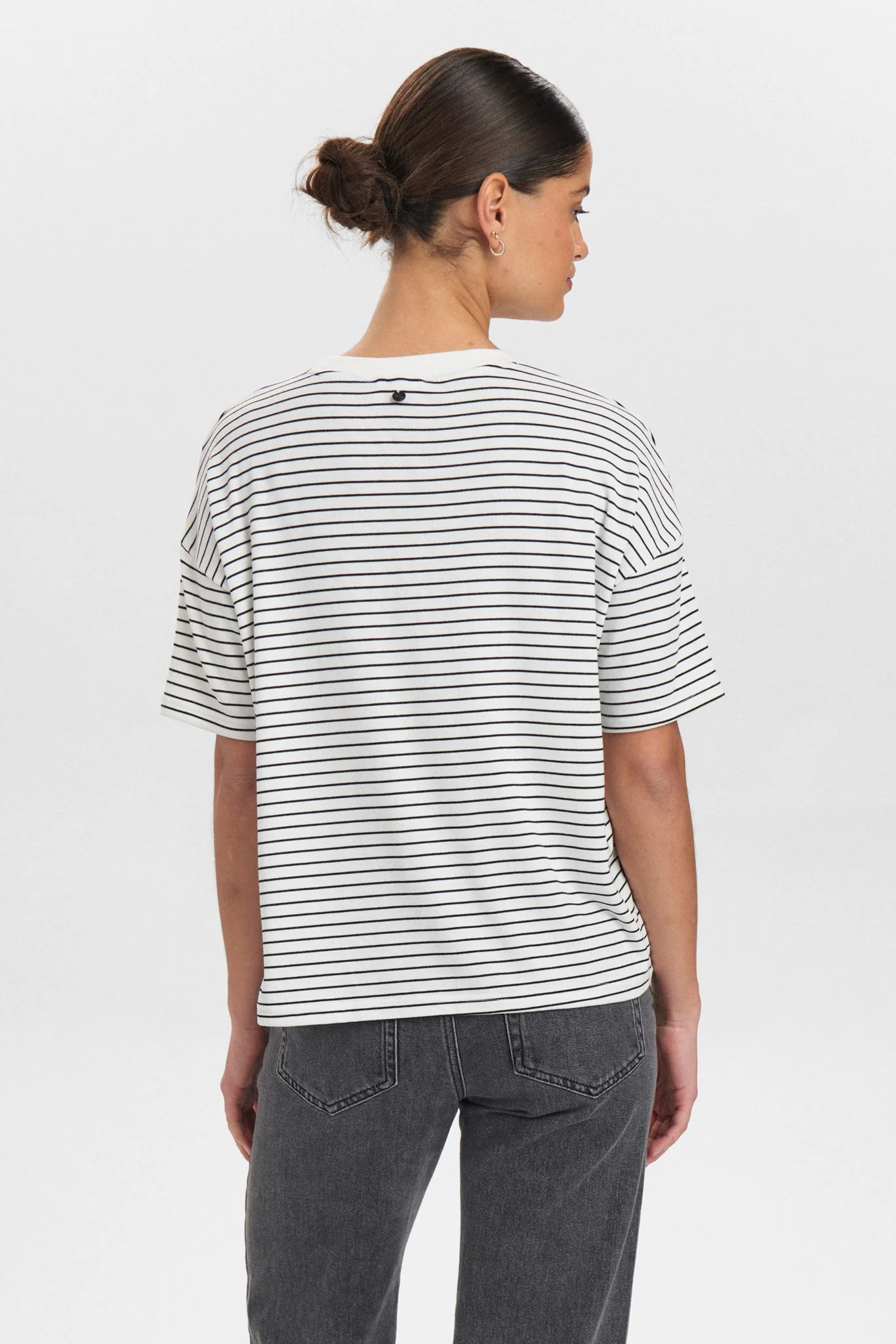 NUBRIERY T-SHIRT - Cloud Dancer - Image 2