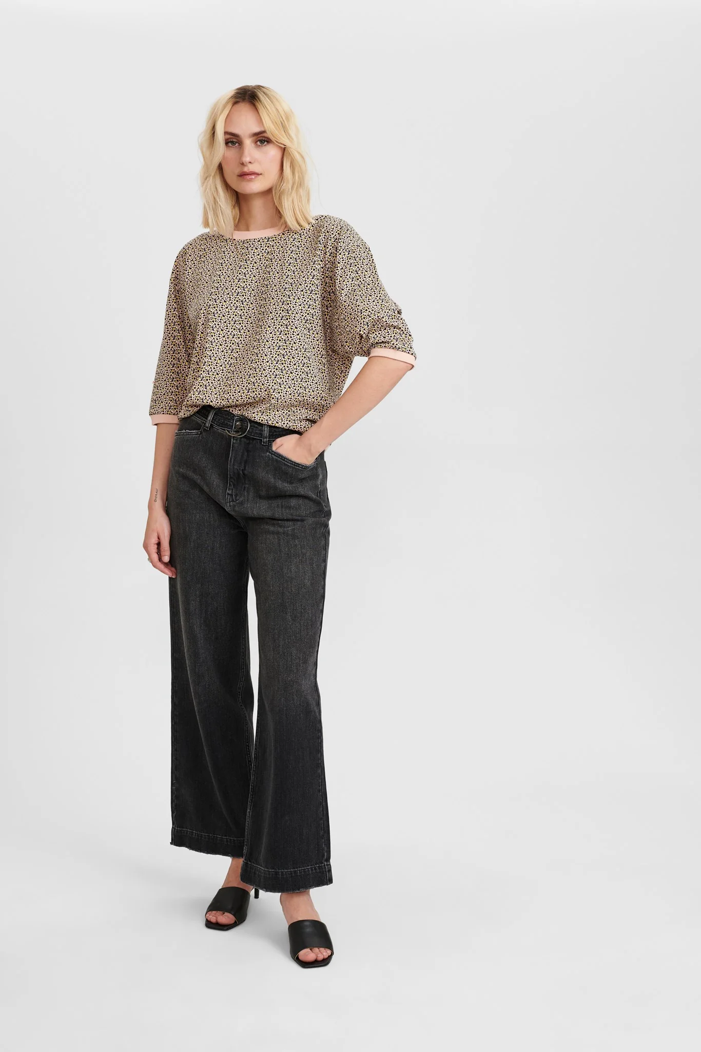 NUBRIGHED BLOUSE - Evening Sand - Image 3
