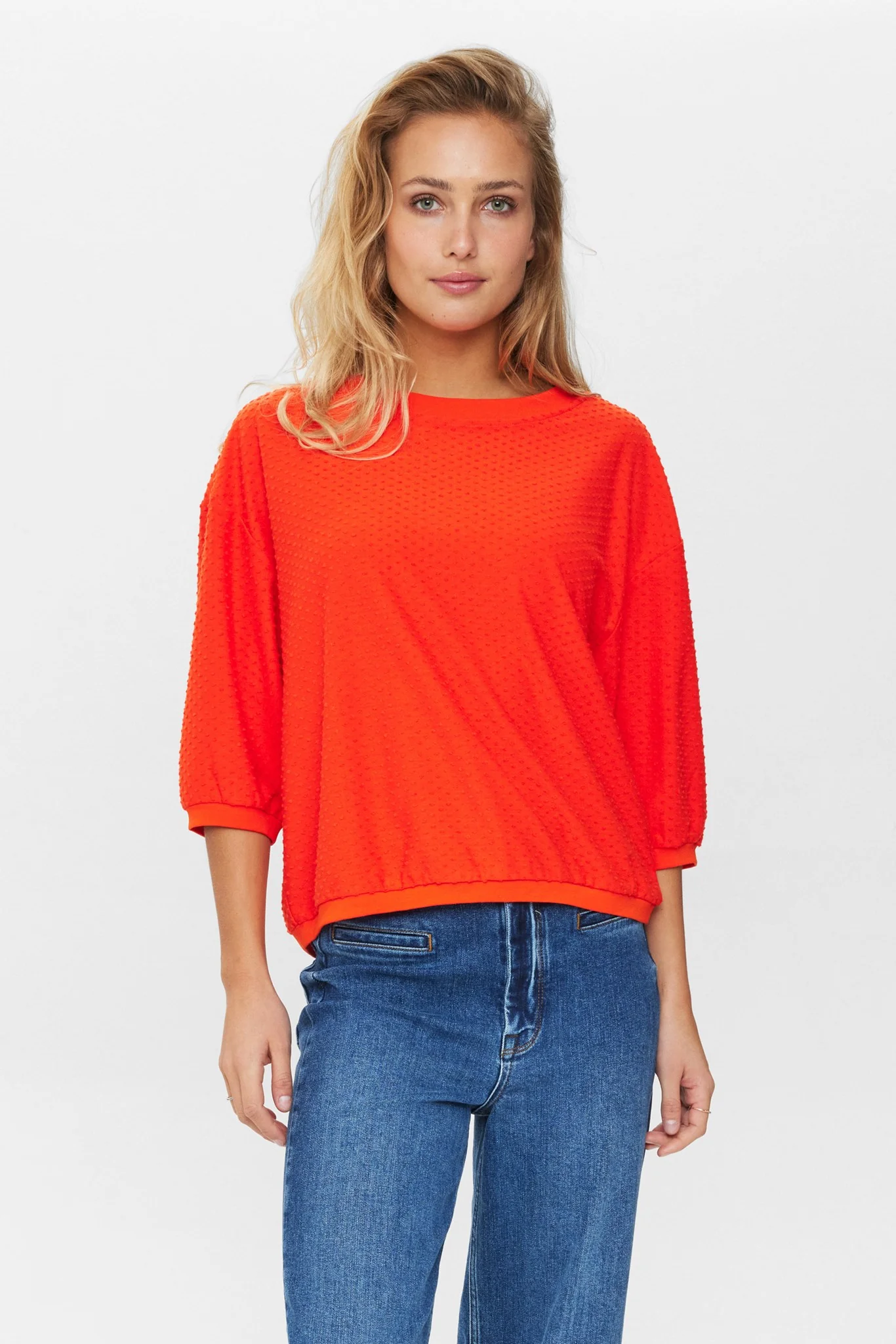 NUBRIGHED DOBBY BLOUSE - Cherry Tomato