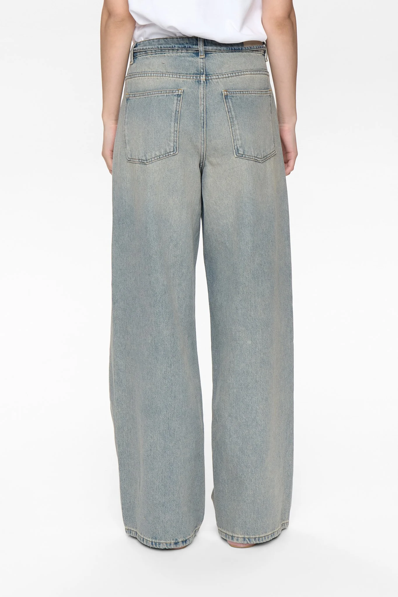 NUBROOKLYN - HR WIDE TINTED JEANS - Light Tinted Blue Denim - Image 3