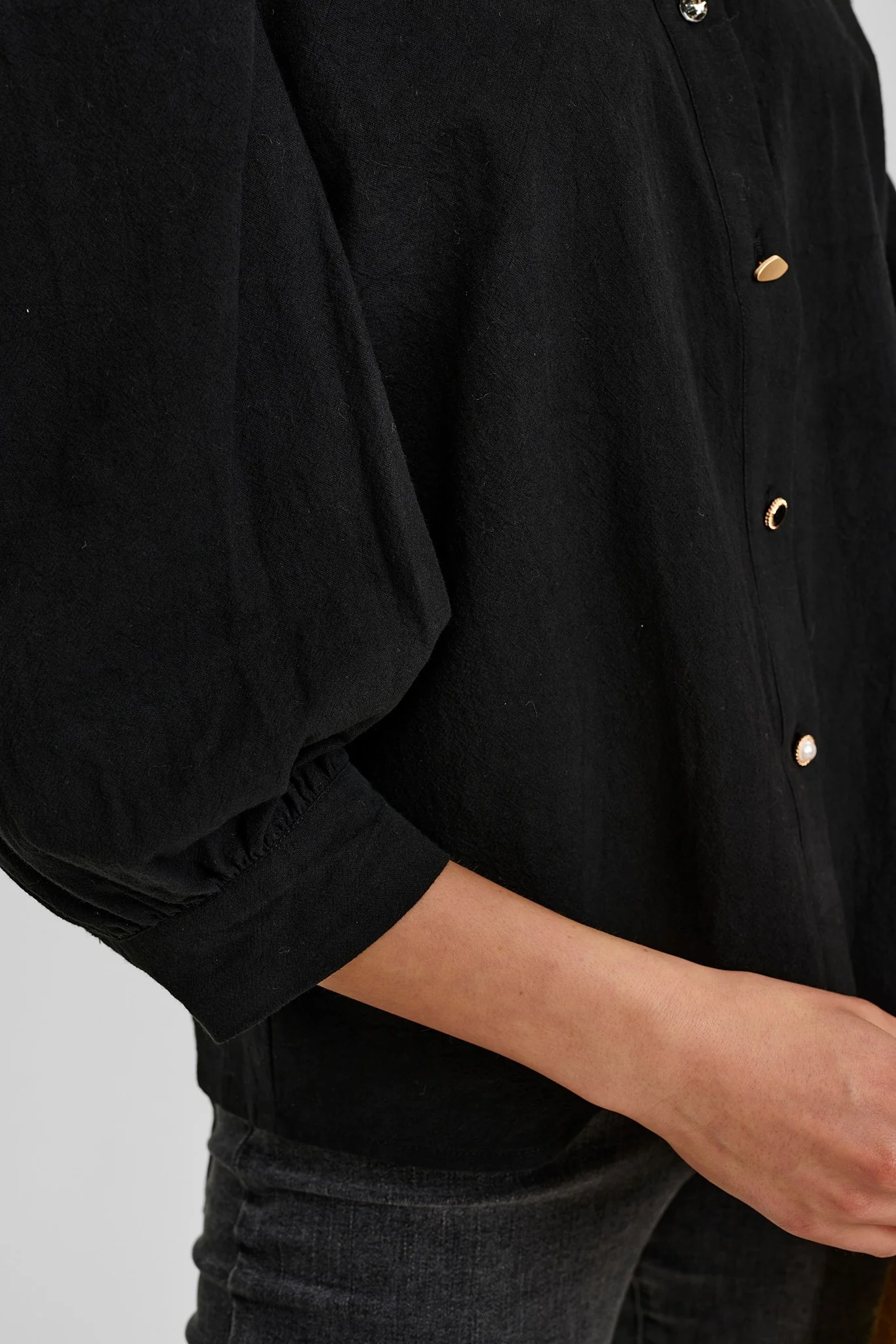 NUBUNNY SHIRT - Caviar - Image 5