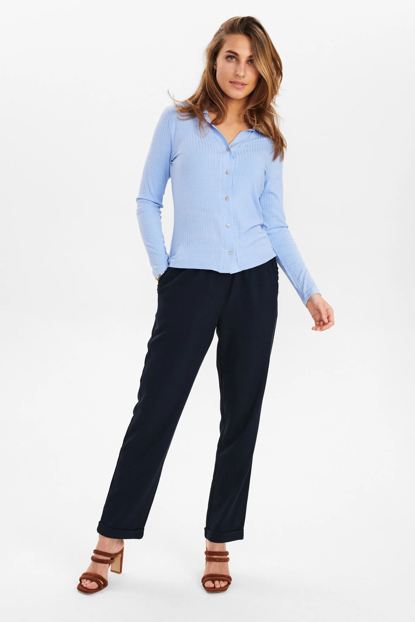 NUBUTTON BLOUSE  - Lustre - Image 3