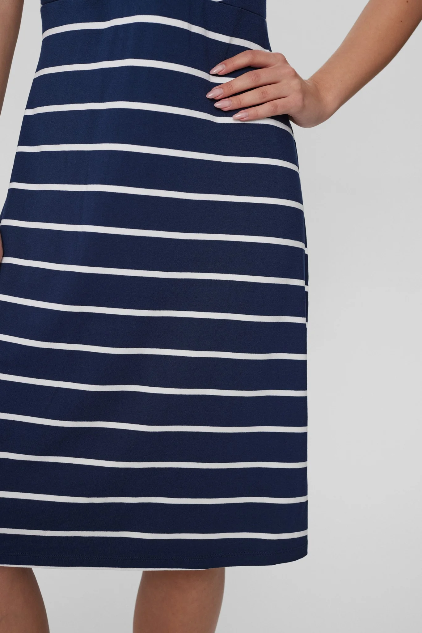 NUCALLIS DRESS - Dark Sapphire - Image 5