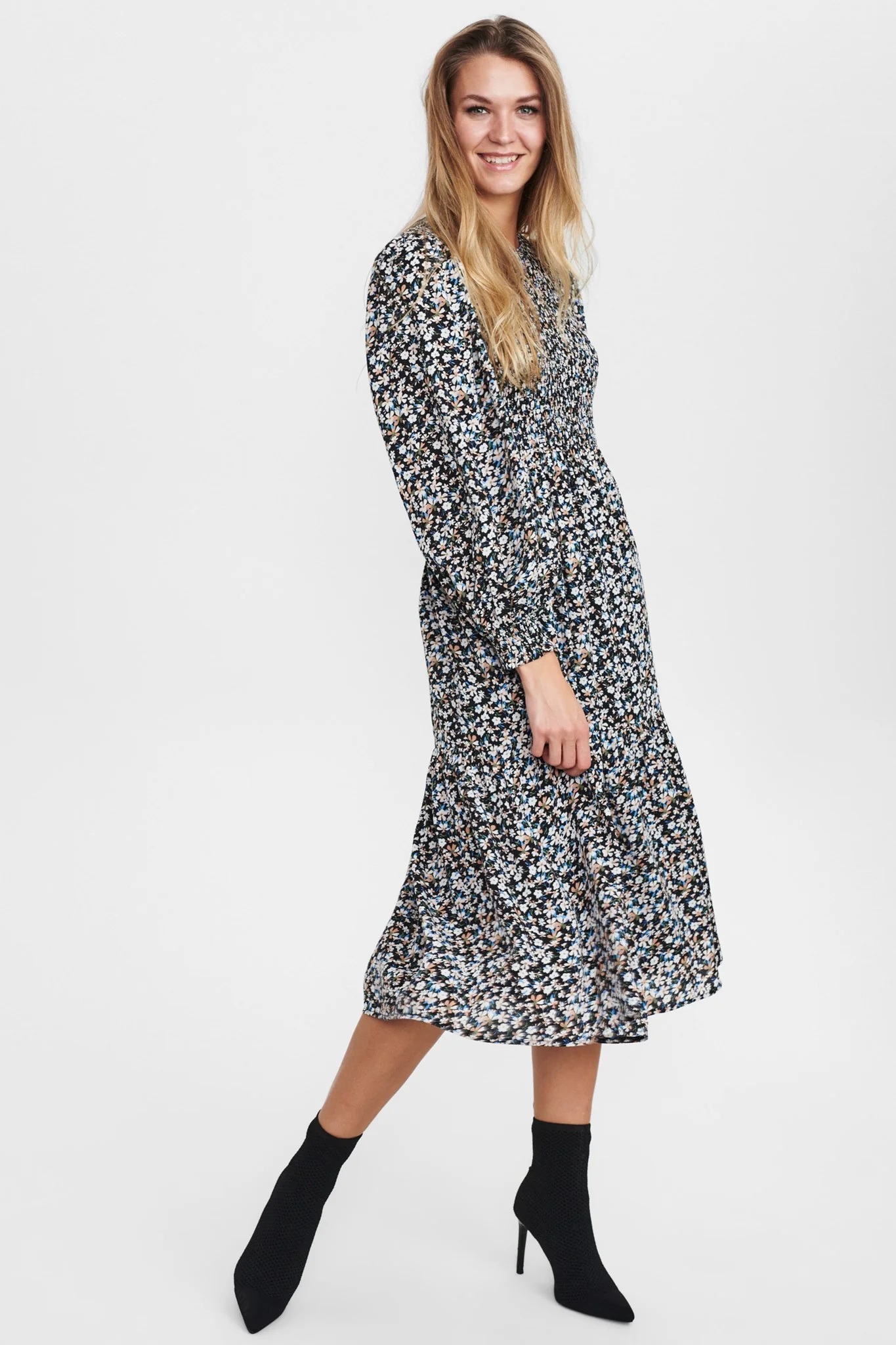 NUCALTUM DRESS - Della Robbia Blue - Image 3