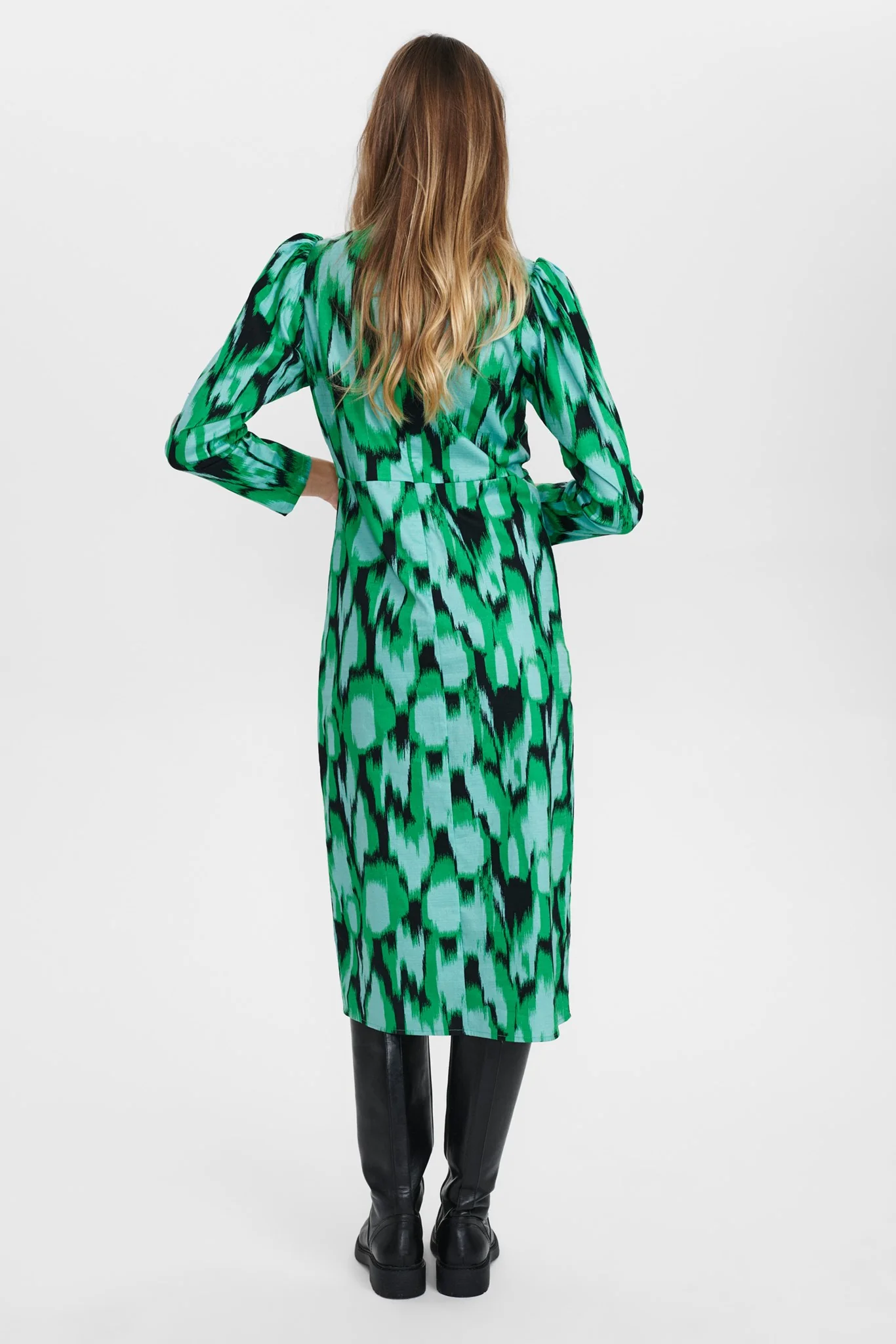 NUCAMRYN DRESS - Caviar - Image 2