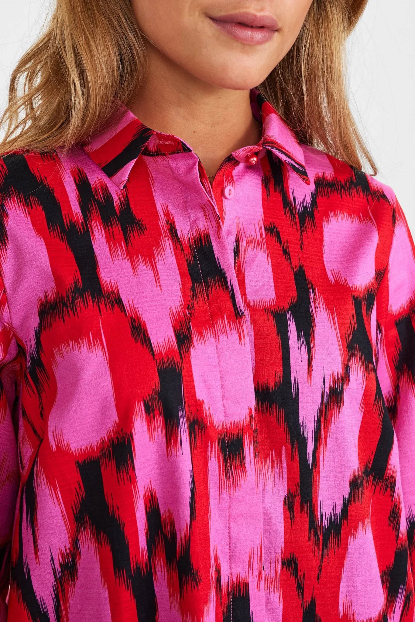 NUCAMRYN SHIRT - Molten Lava - Image 4