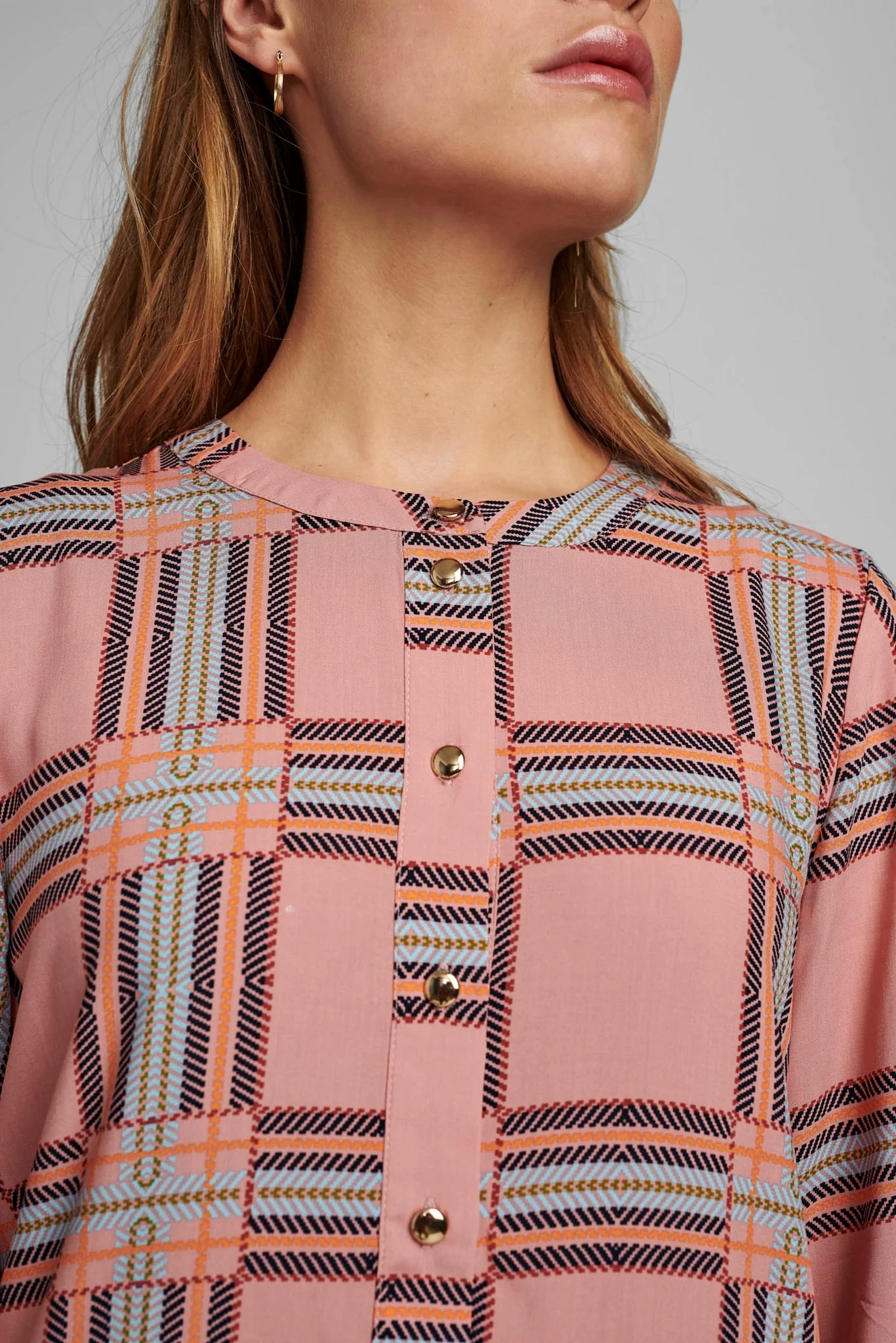 NUCANDELA SHIRT - Ash Rose - Image 4