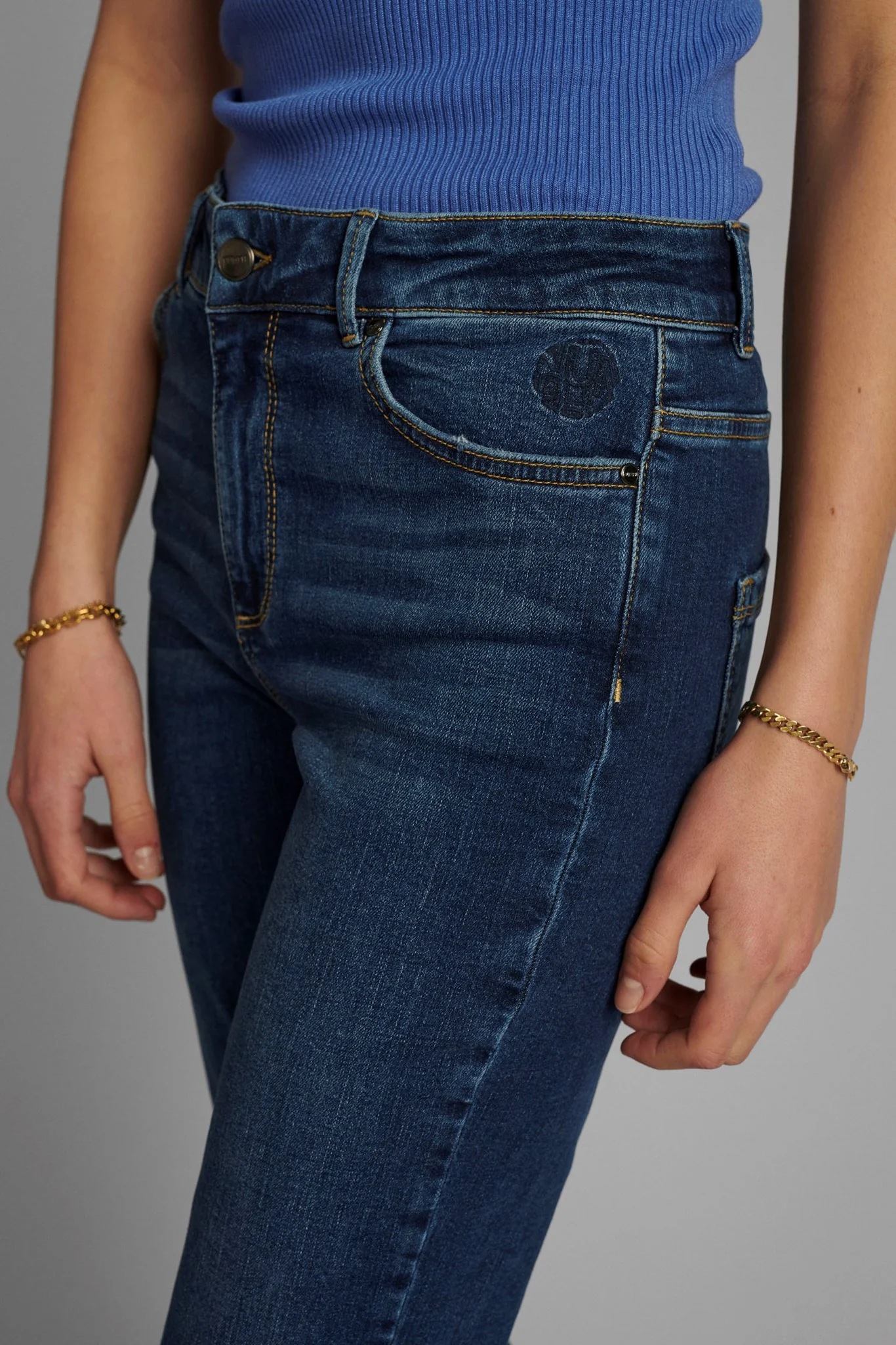 NUCANYON JEANS - Medium Blue Denim - Image 4