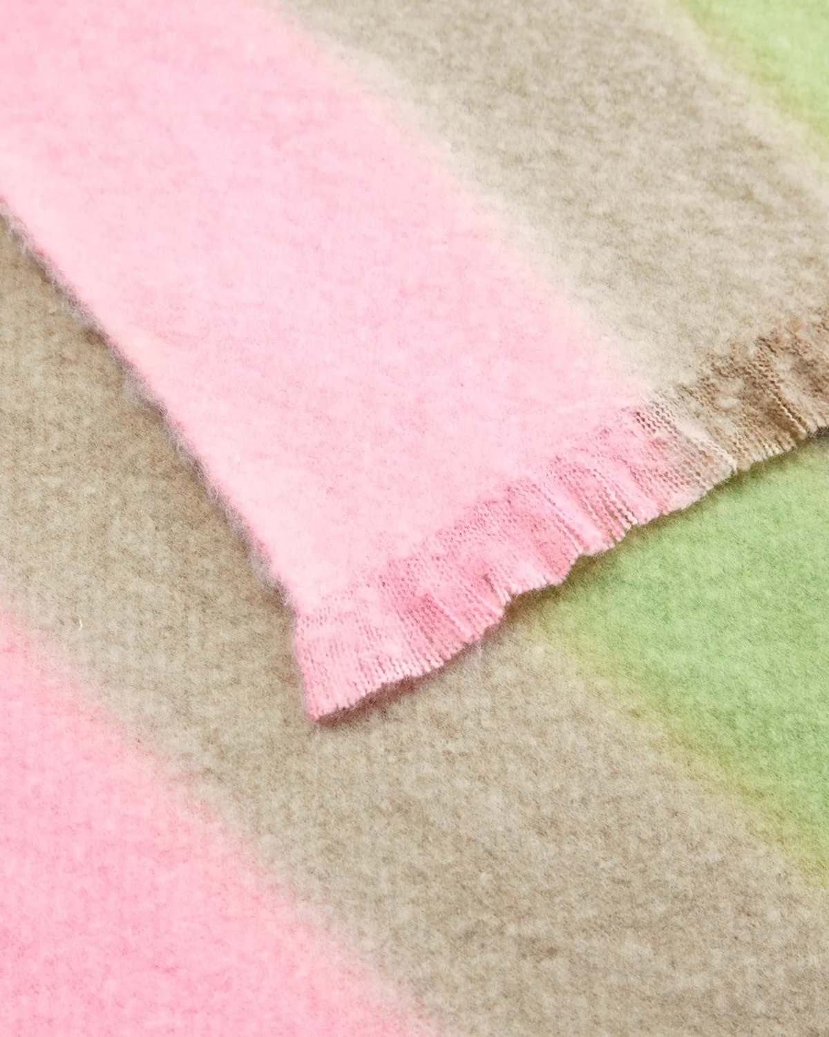 NUCARLA SCARF  - Greenery - Image 3