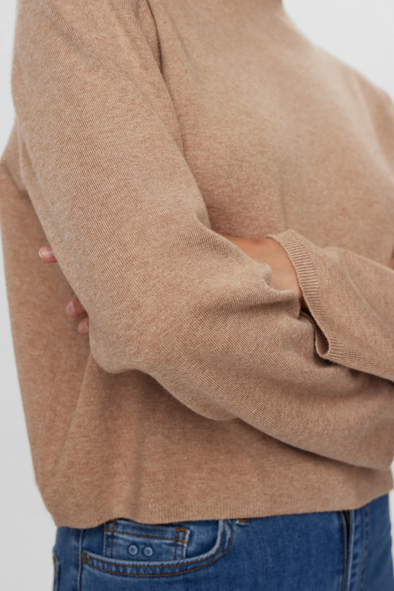 NUCARMA CROP PULLOVER - Sesame Melange - Image 4