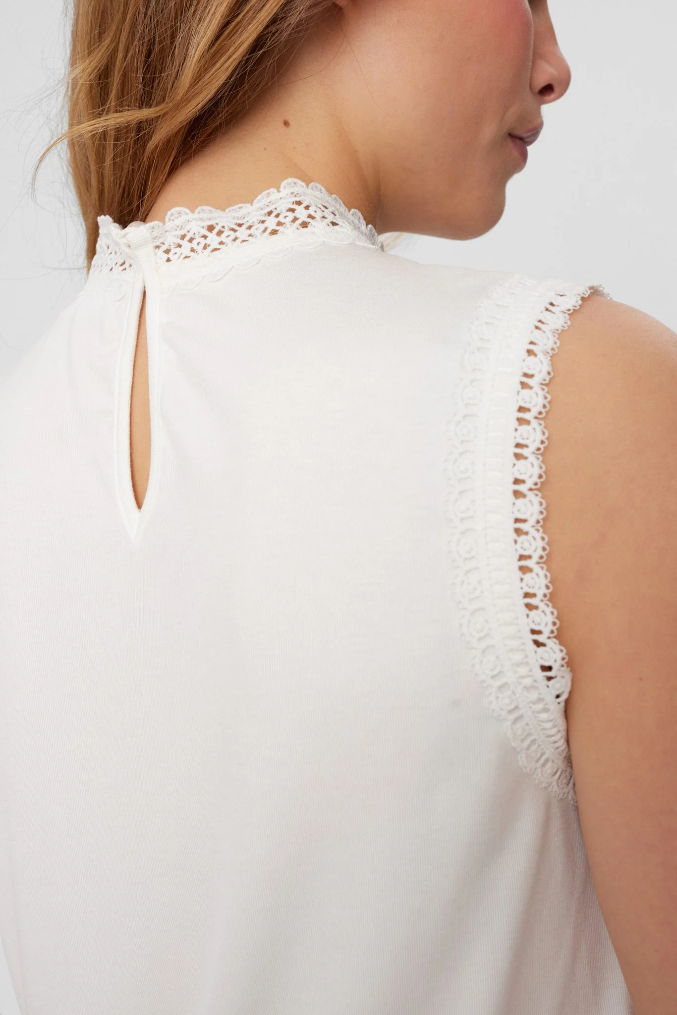 NUCAROLYNN BLOUSE - Cloud Dancer - Image 5