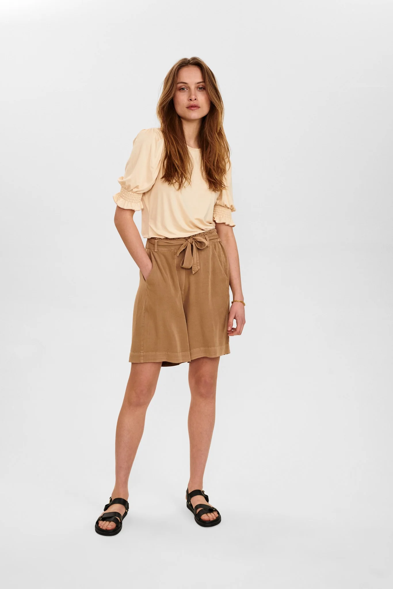NUCASILDA SHORTS - Tannin - Image 3