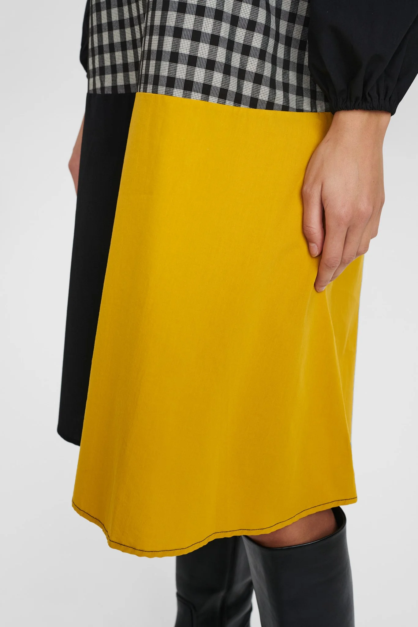 NUCATRIONA DRESS - Lemon Curry - Image 5