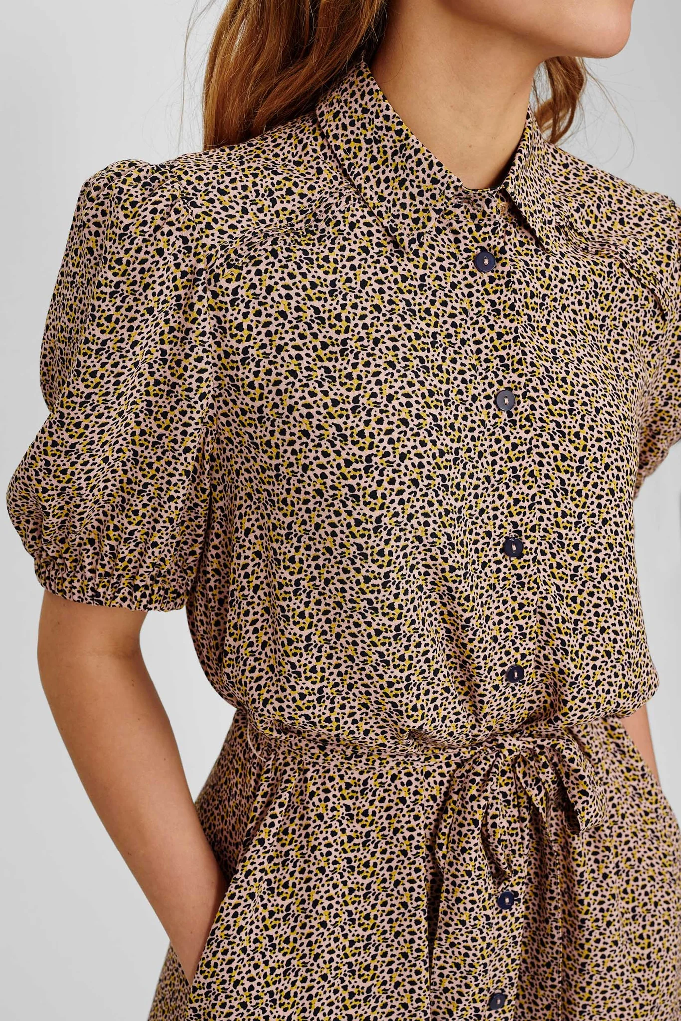 NUCECELIA SHIRT DRESS - Evening Sand - Image 4