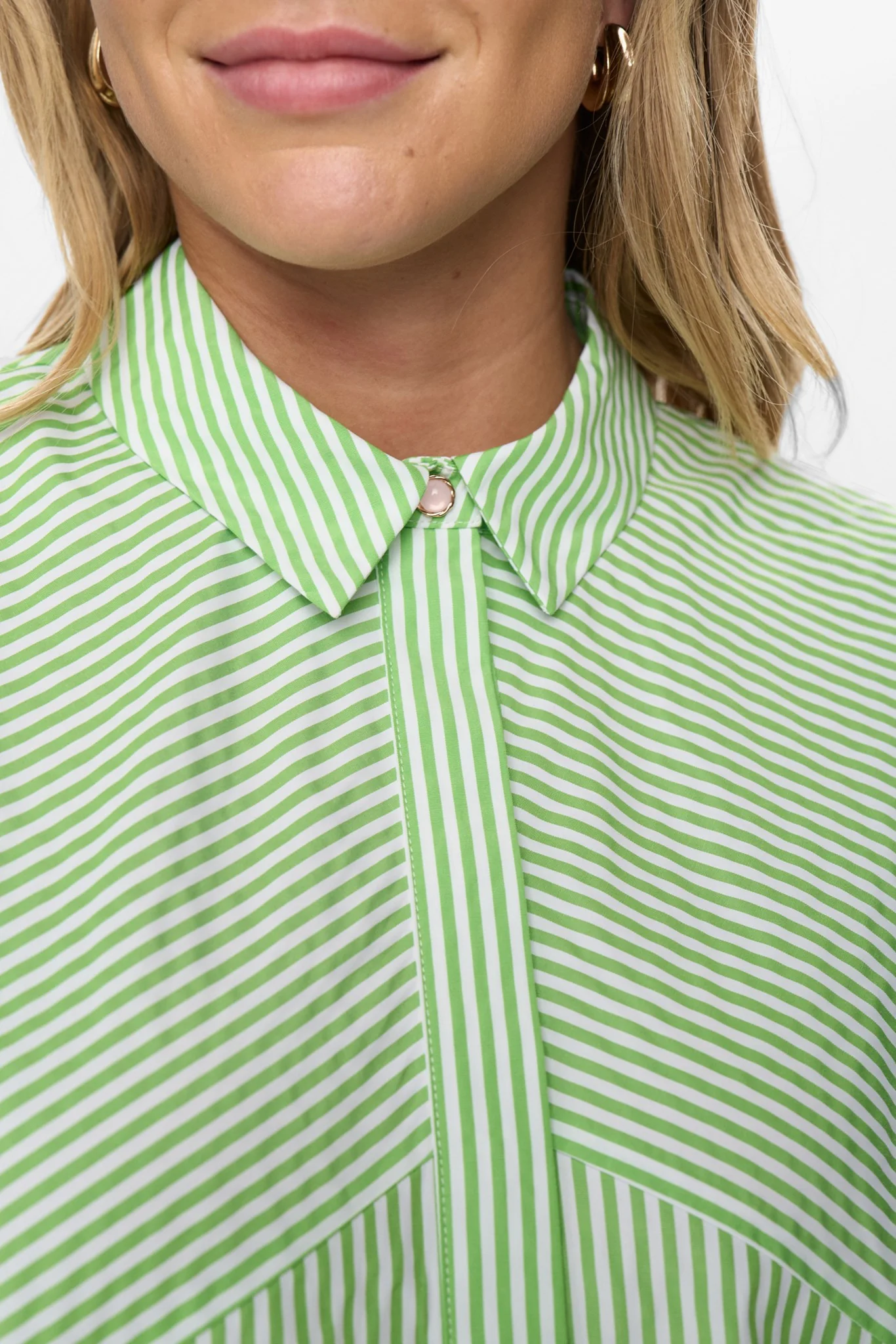 NUCERICA SHIRT - Classic Green - Image 4