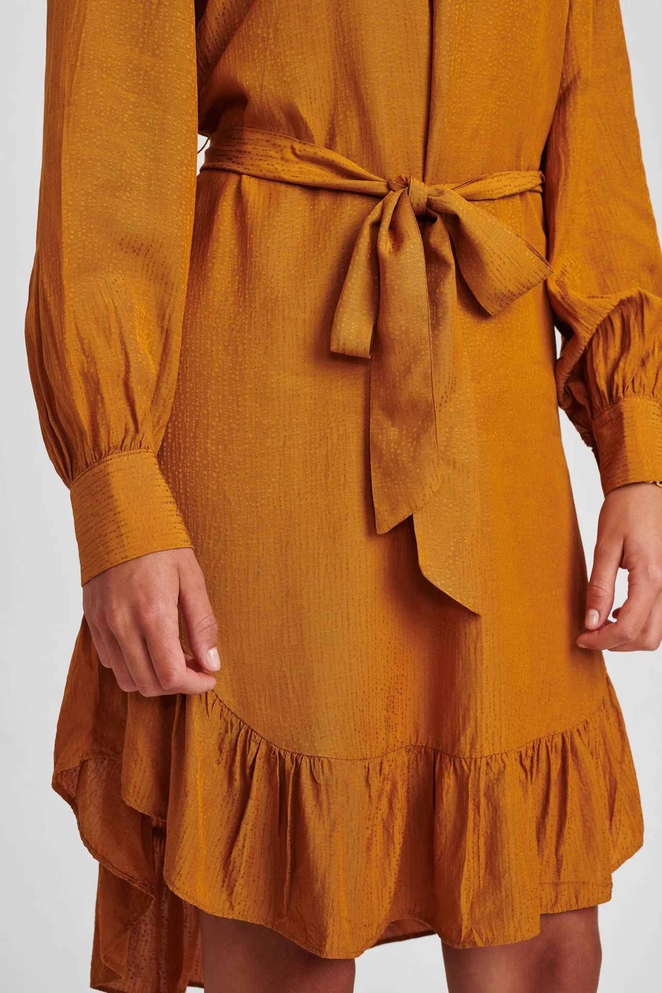 NUCESARIA DRESS - Cathay Spice - Image 5
