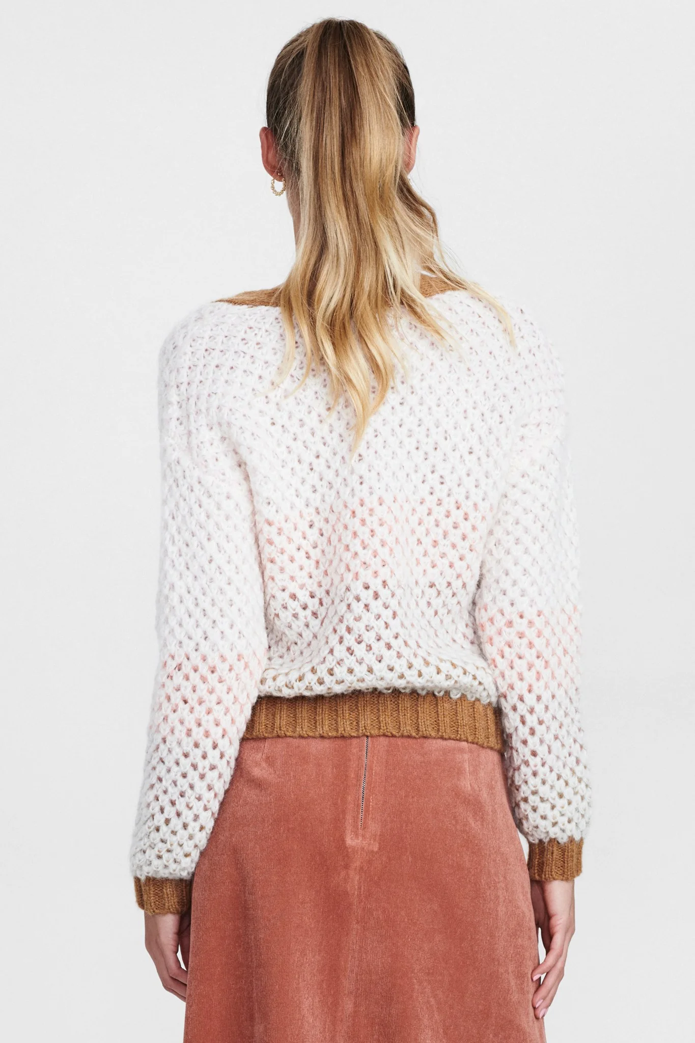 NUCESARINE CARDIGAN - Chalk Pink - Image 2
